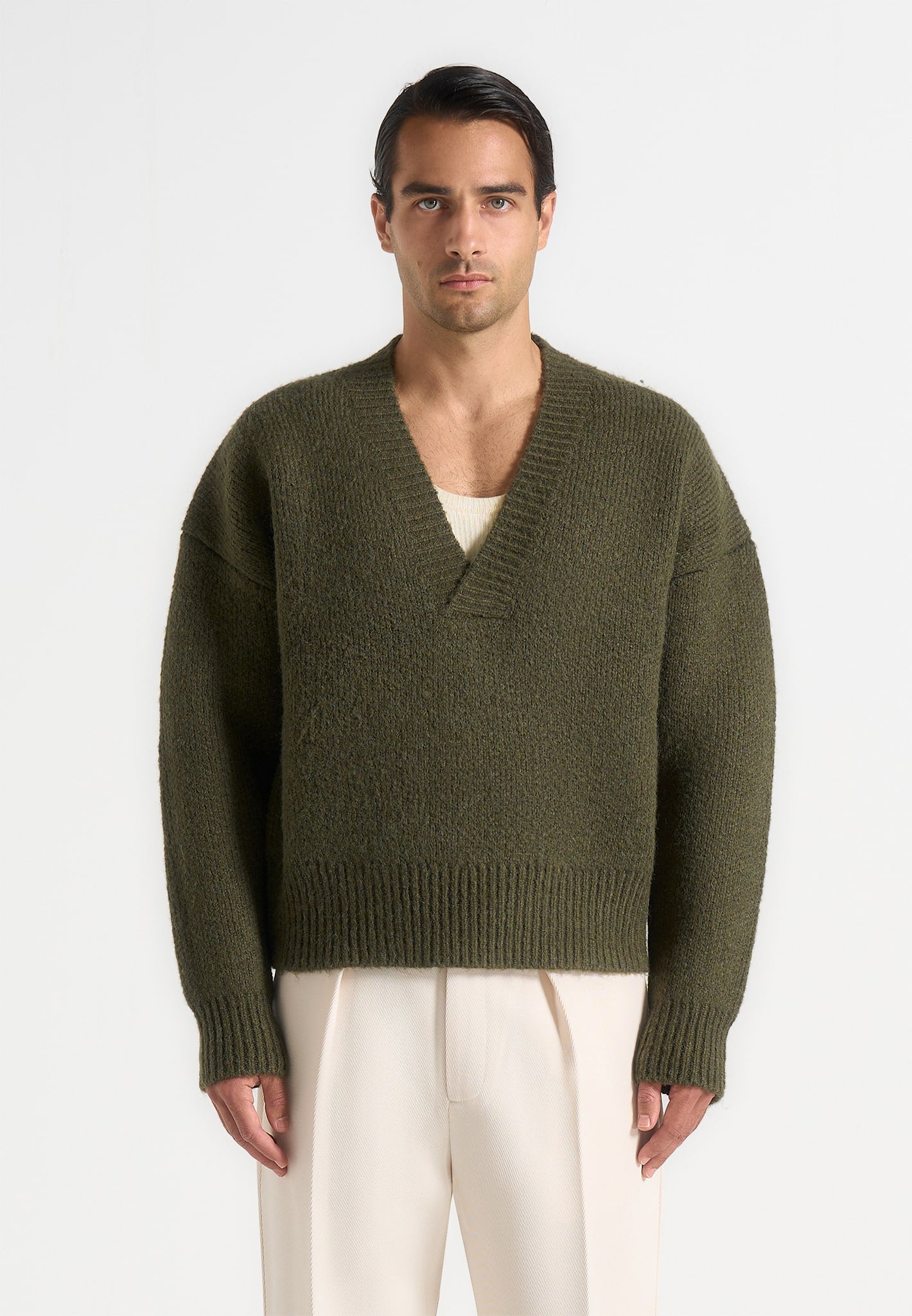 Chad - V-Neck Wool Knit Jumper - Olive