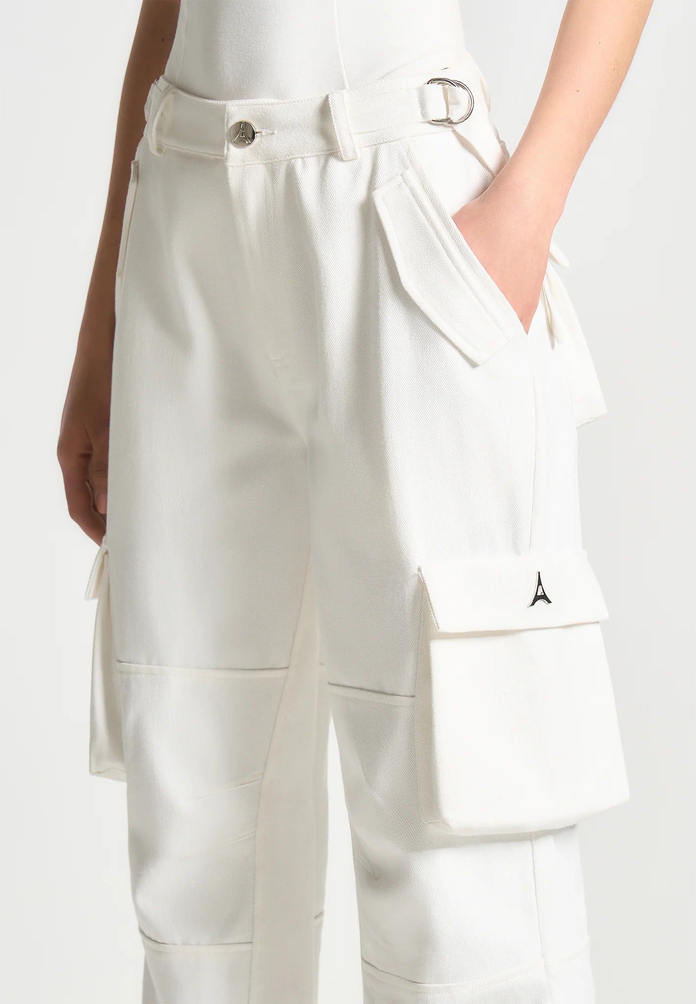 mid-rise-cargo-pants-white 