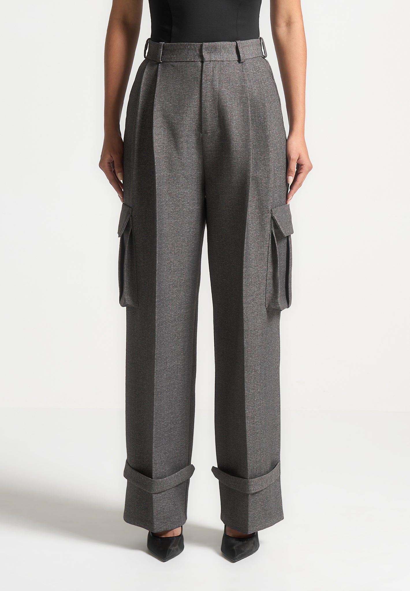 danielle-textured-tailored-pleated-cargo-trousers-grey-marl