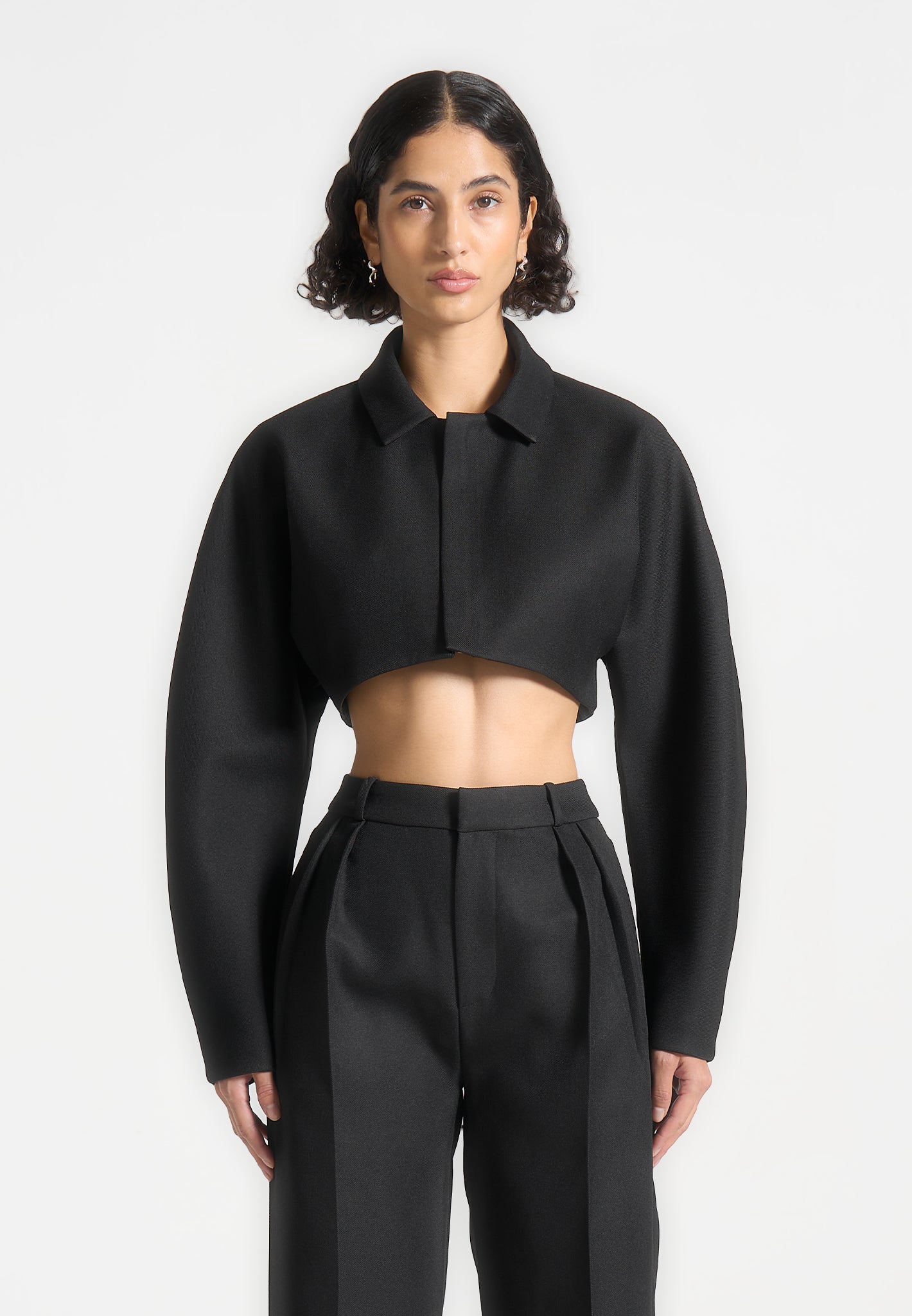 tailored-super-cropped-jacket-black 