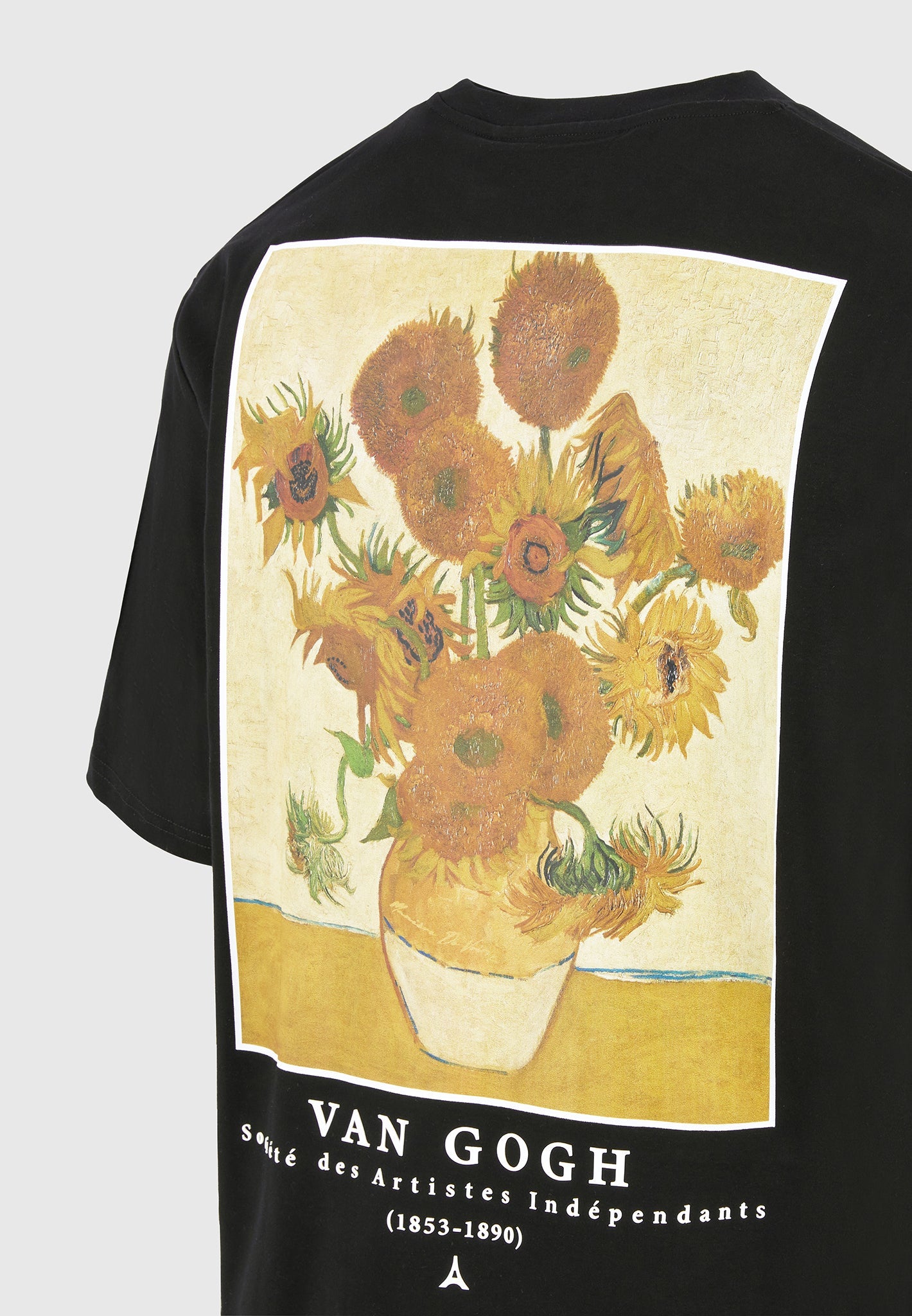 Sunflowers - Van Gogh Cotton T-Shirt - Black | Manière De Voir USA