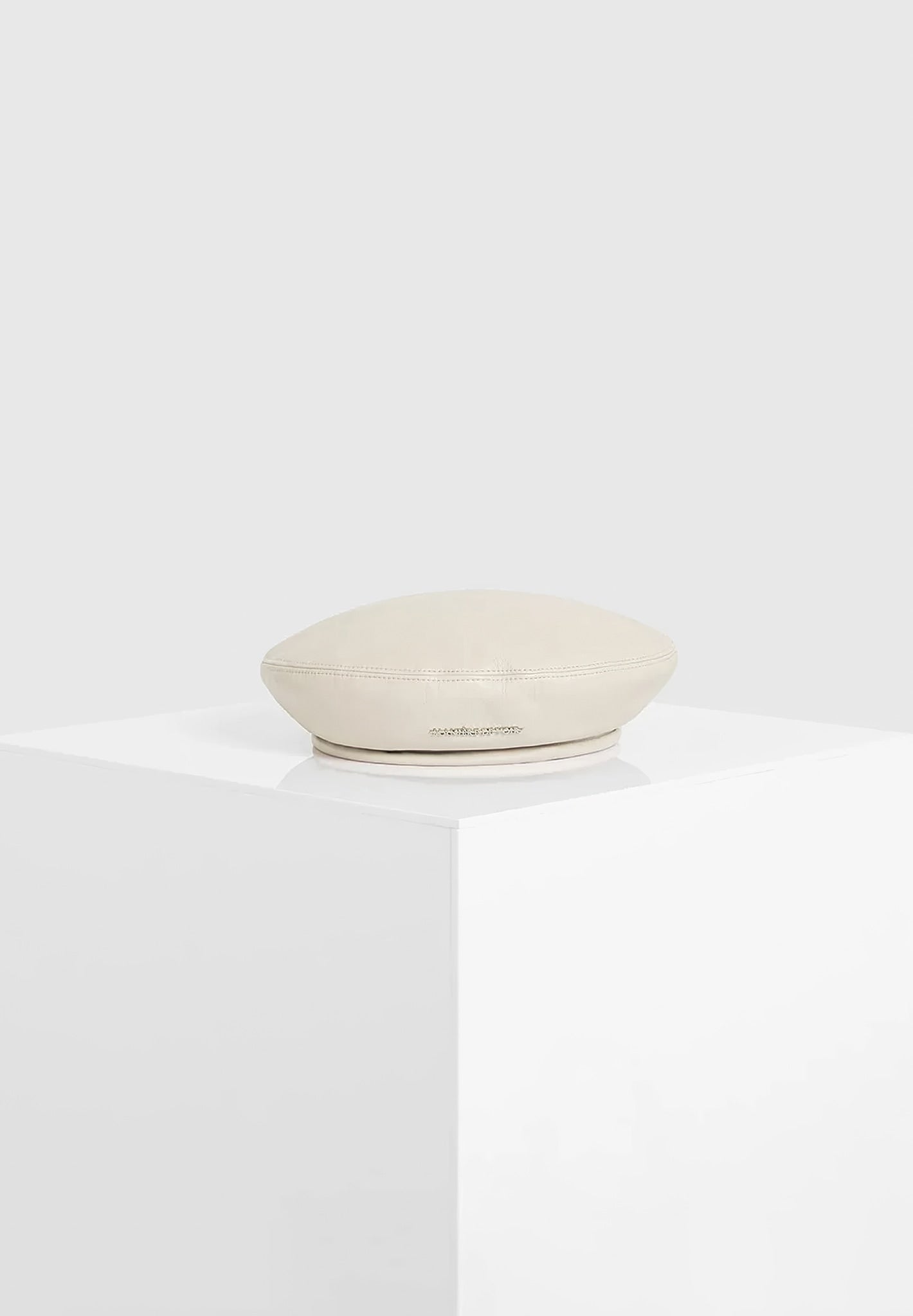 Anya - Leather Beret - Beige