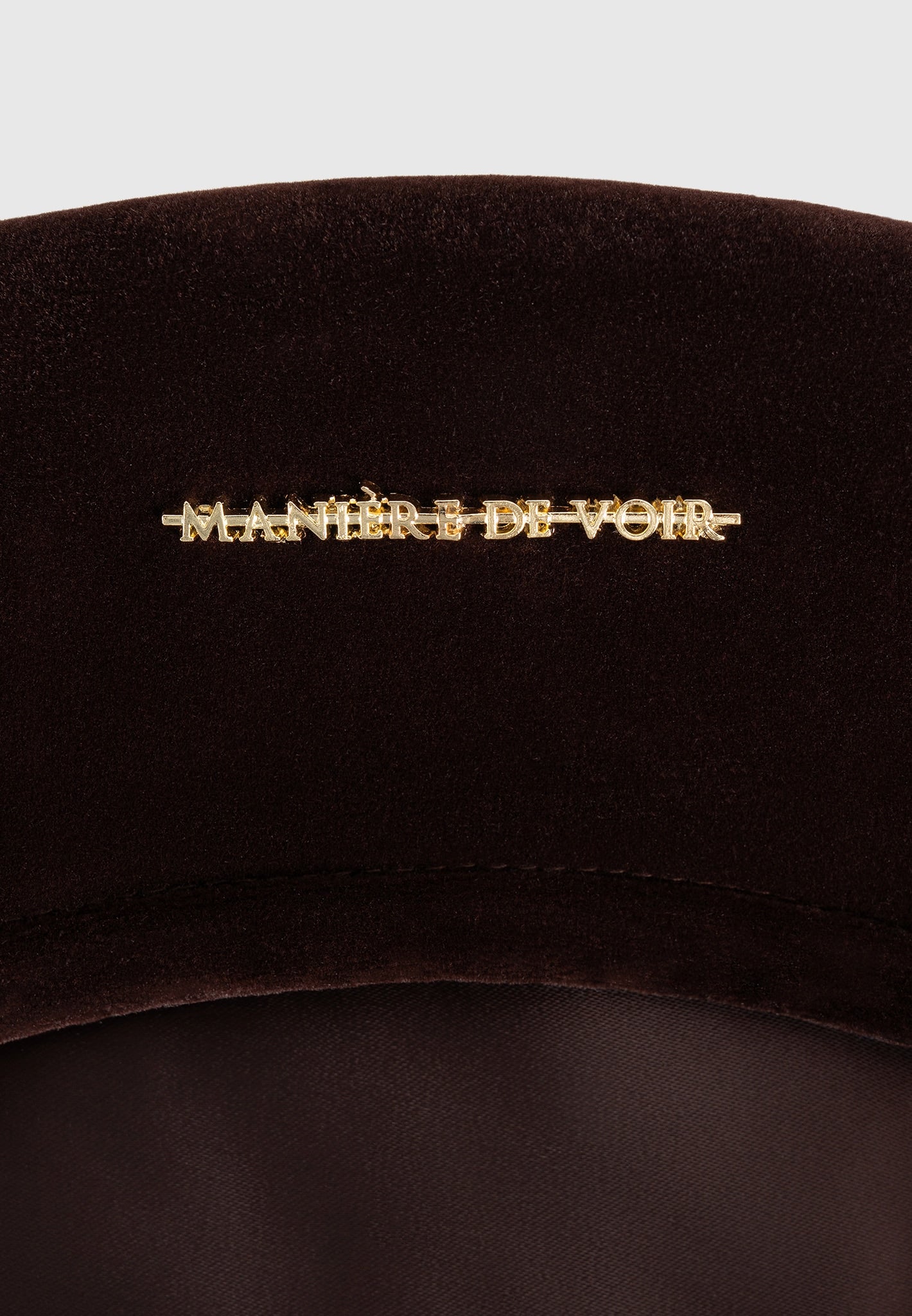 anya-velvet-beret-brown