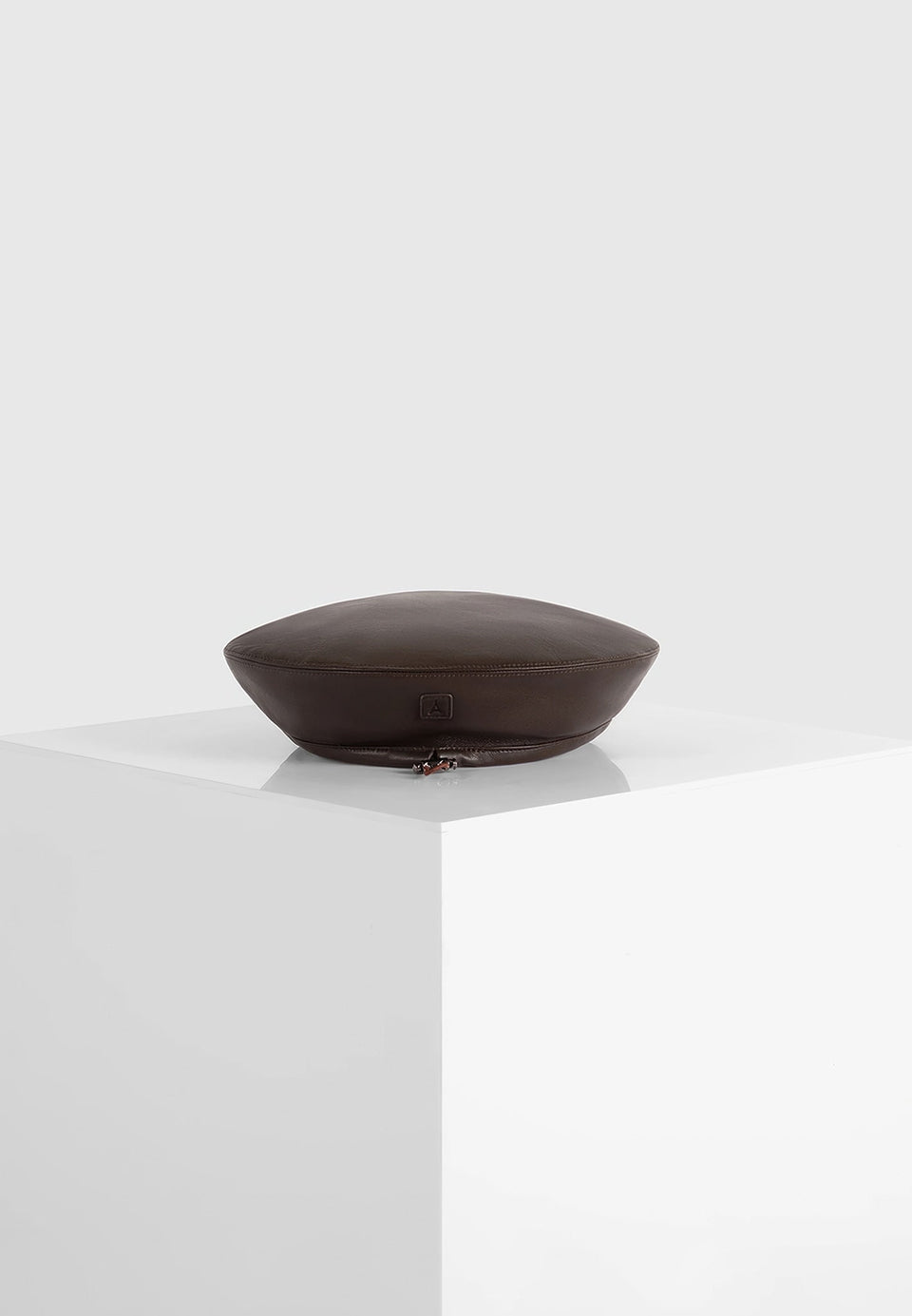 anya-leather-beret-brown