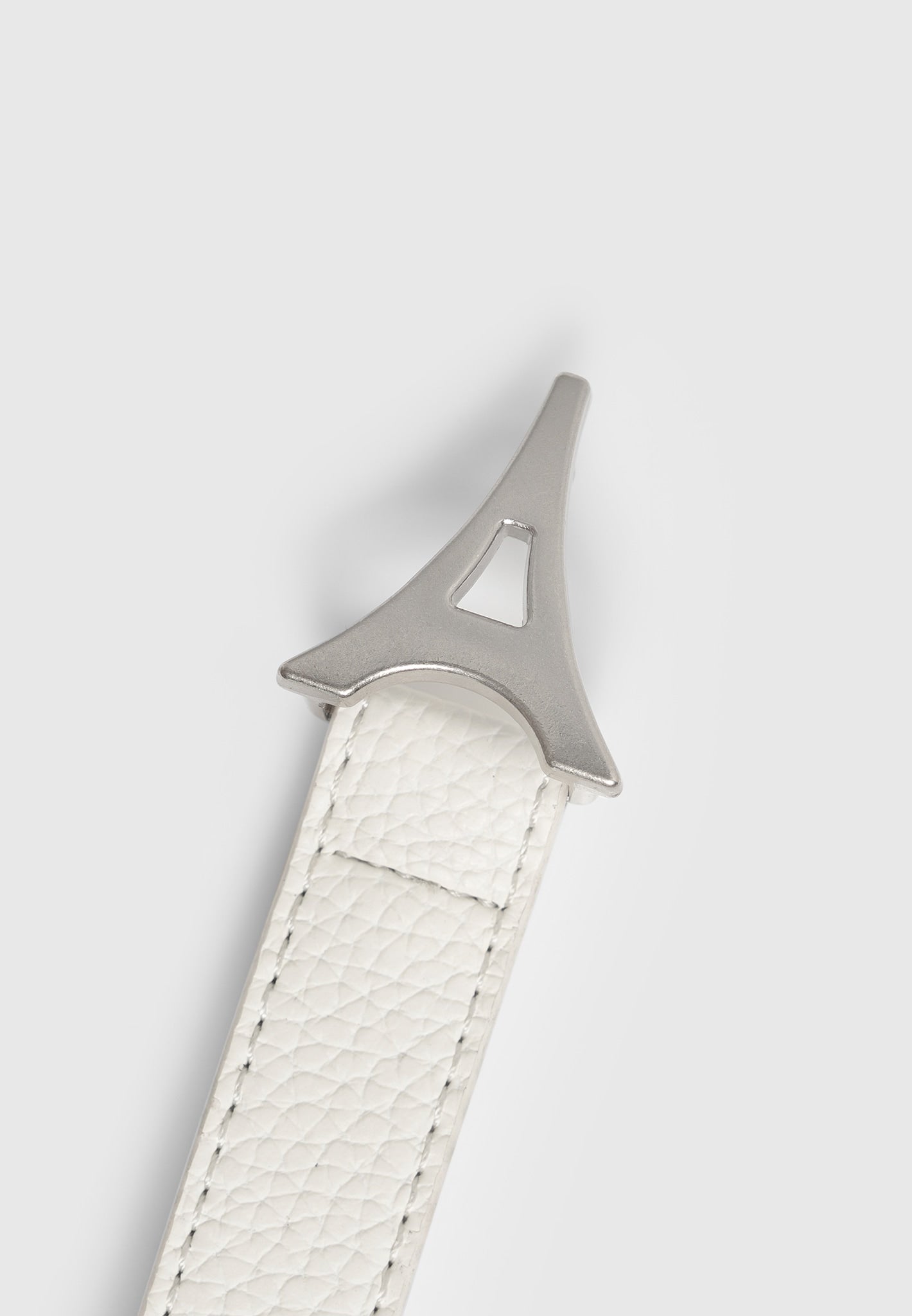 leonie-eiffel-slim-leather-belt-white