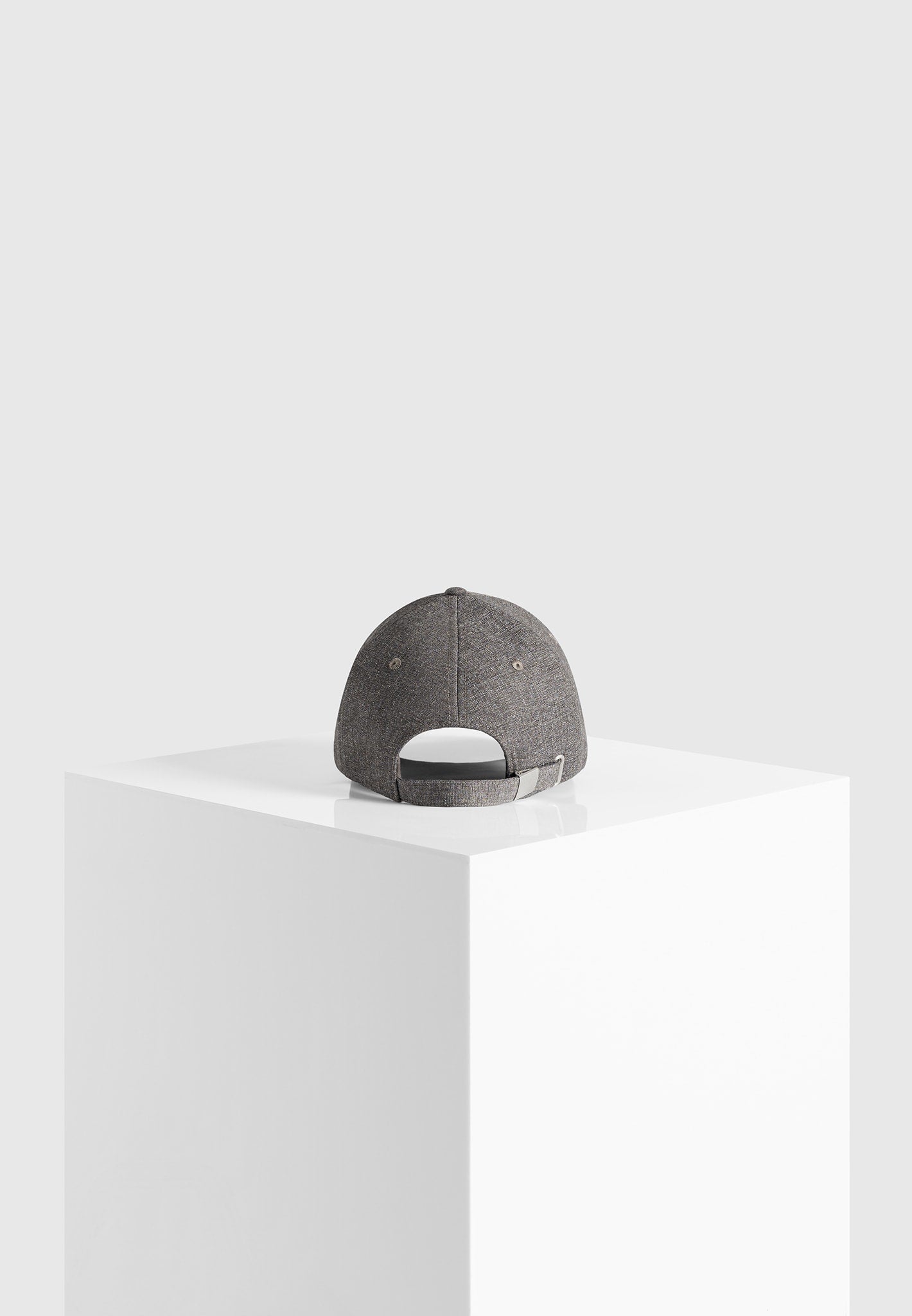 textured-cap-grey