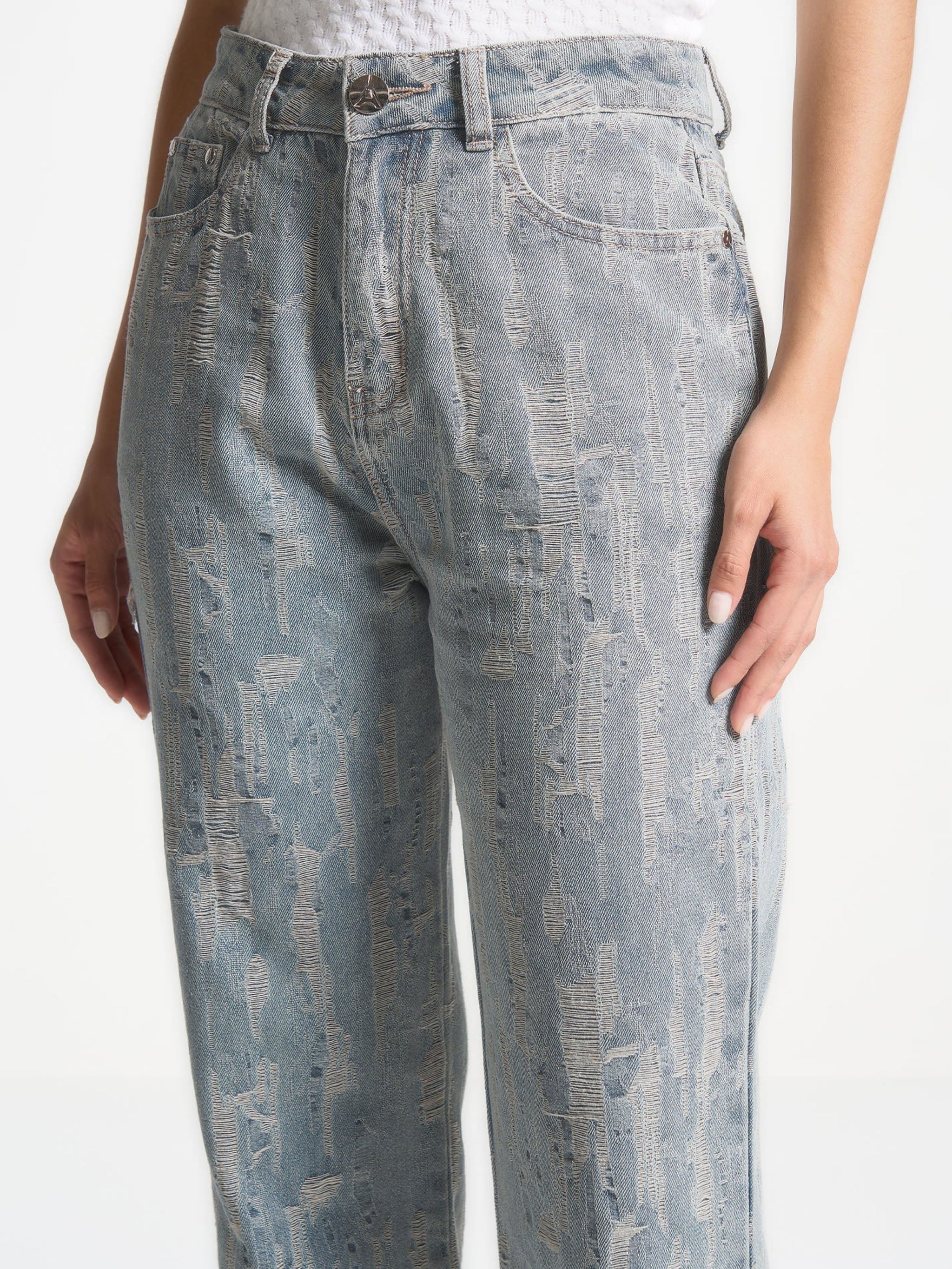distressed-boyfriend-jeans-washed-blue