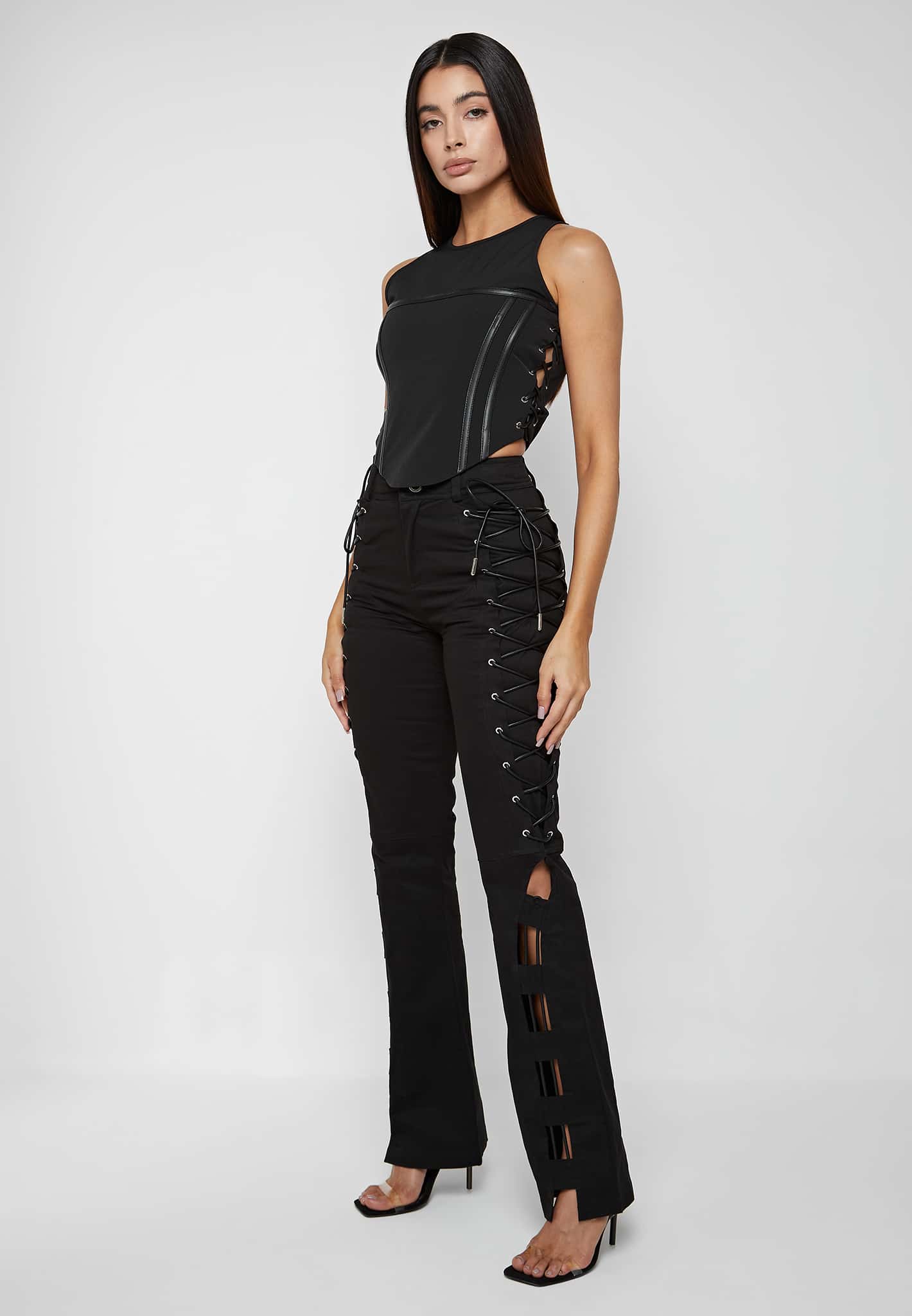 Floral lace trouser in Black Ready-to-wear