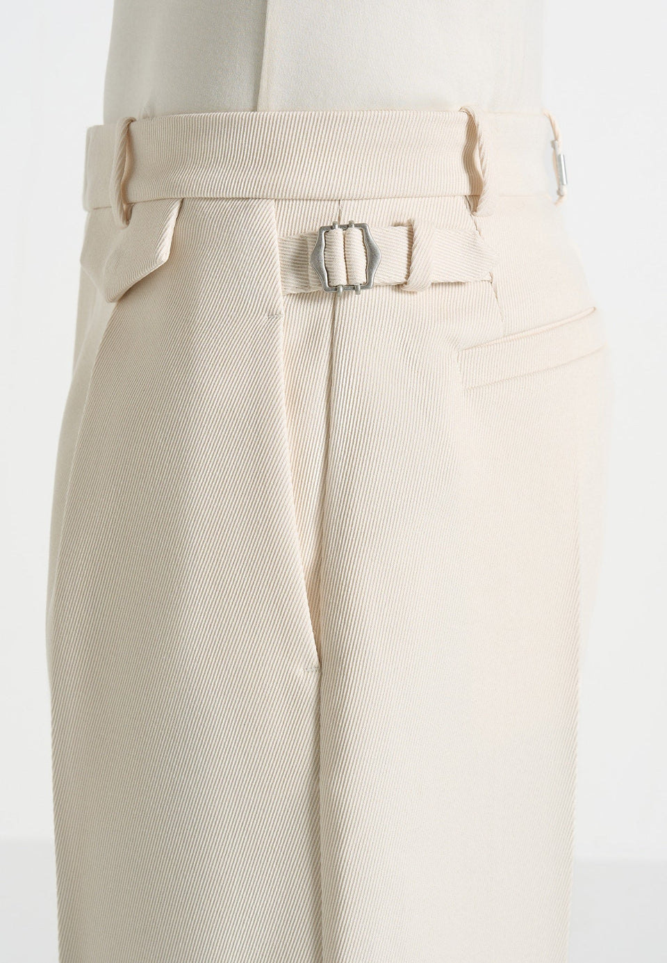 auguste-tailored-twill-bermuda-shorts-cream