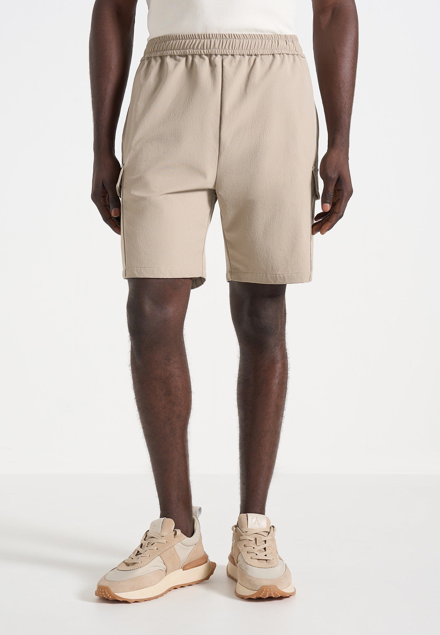 dimitri-technical-cargo-shorts-taupe 