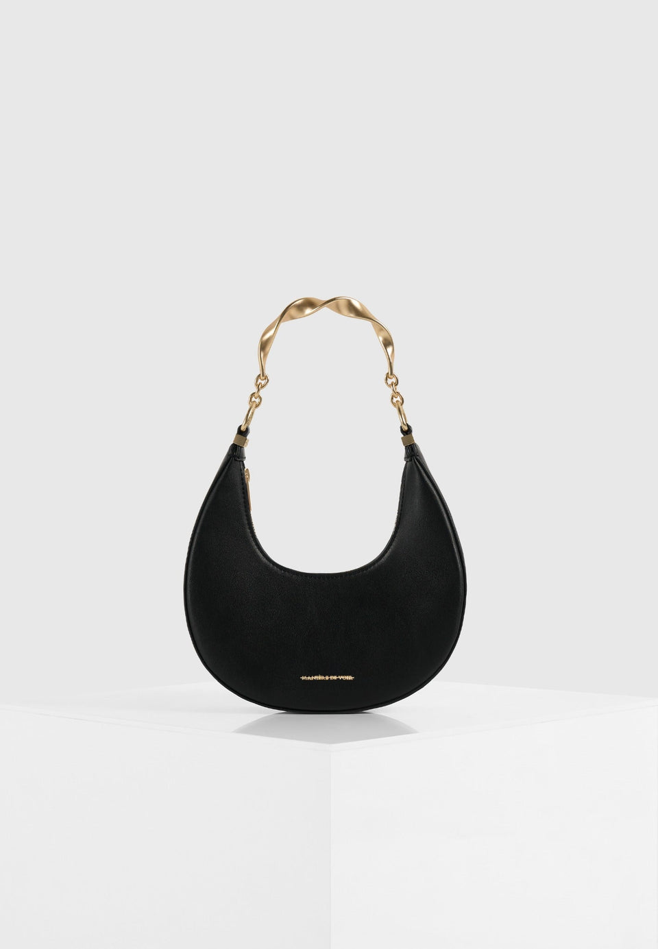 sadie-sculpted-leather-crescent-bag-black