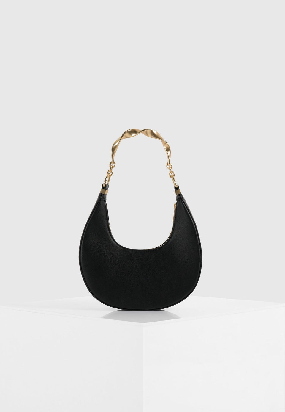 sadie-sculpted-leather-crescent-bag-black
