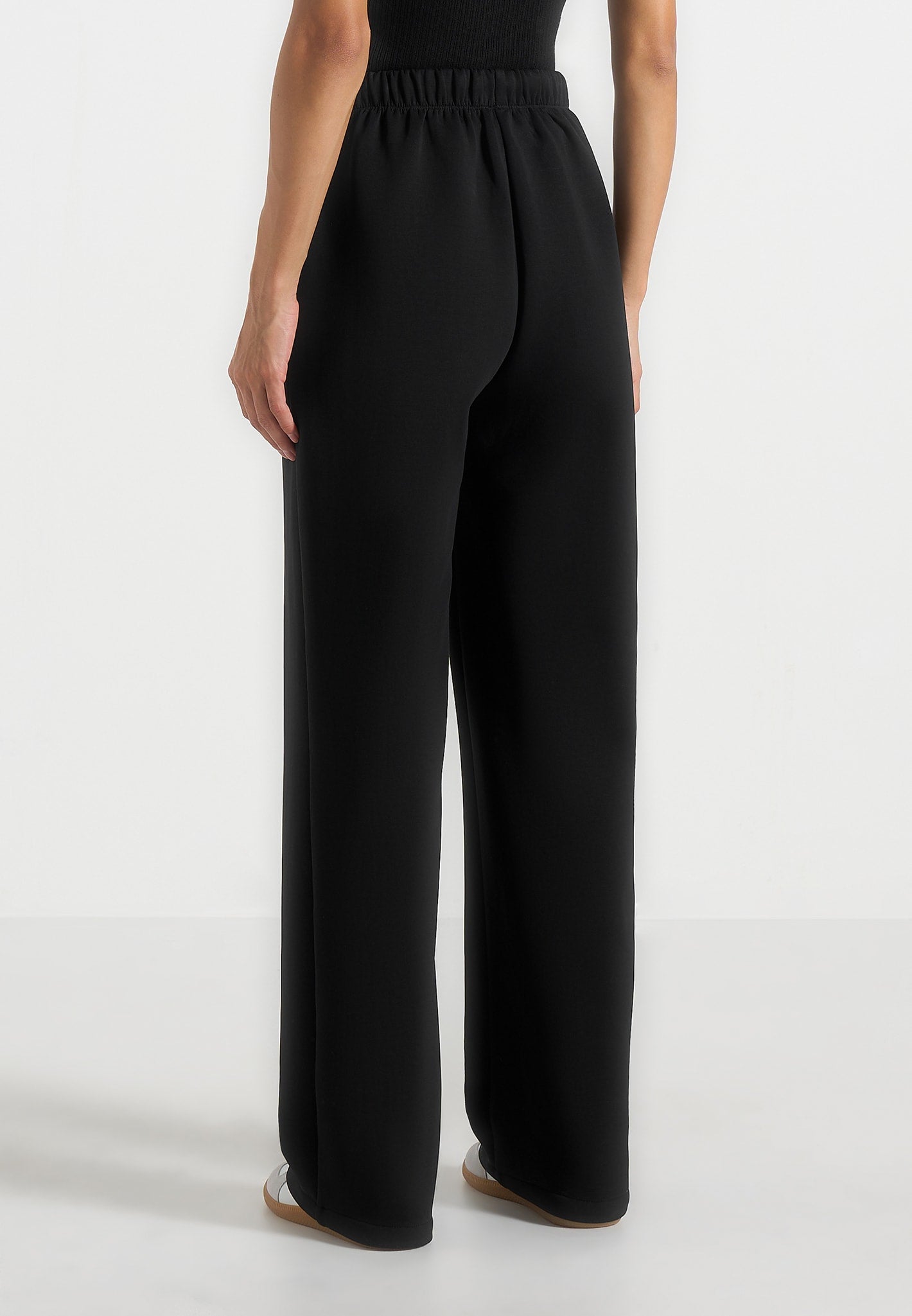 Avery - Unisex Neoprene Relaxed fit Sweatpants - Black