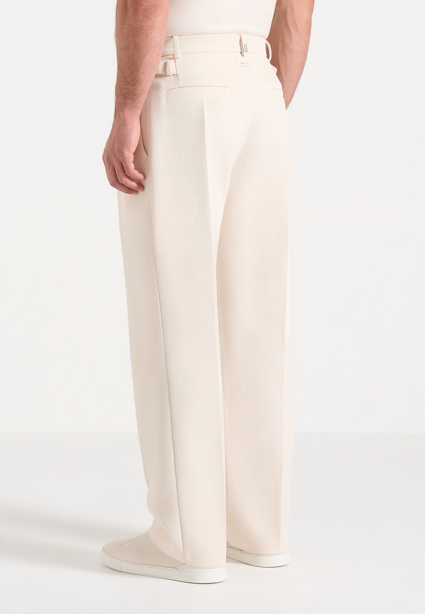 dorian-pleated-tailored-trousers-cream