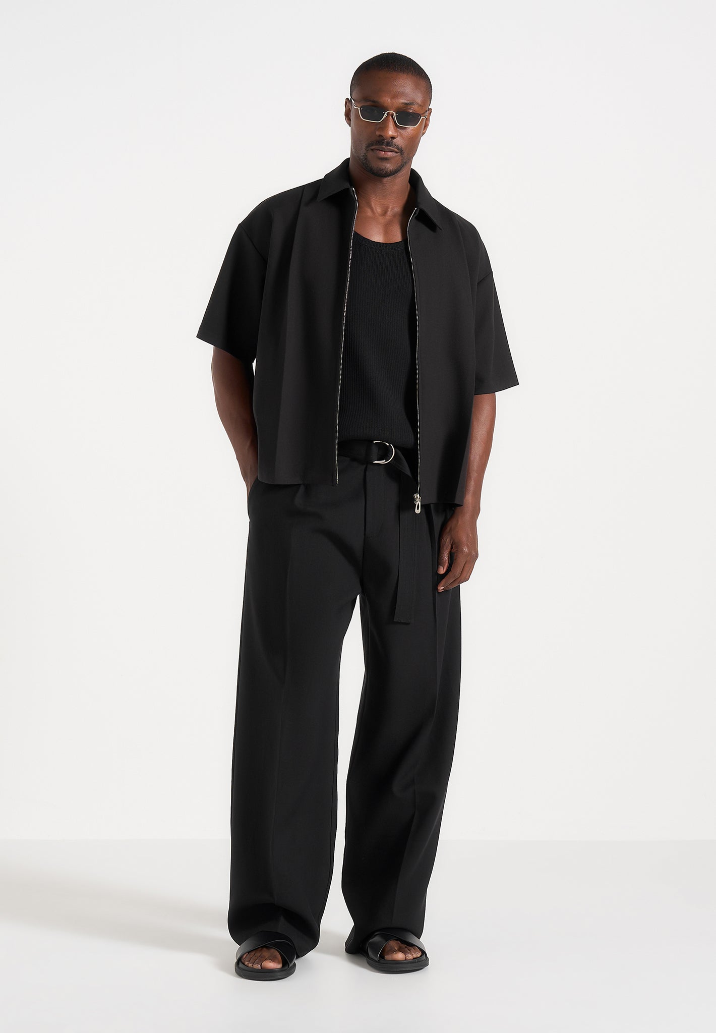 Aven - Boxy Shirt With Crease - Black 