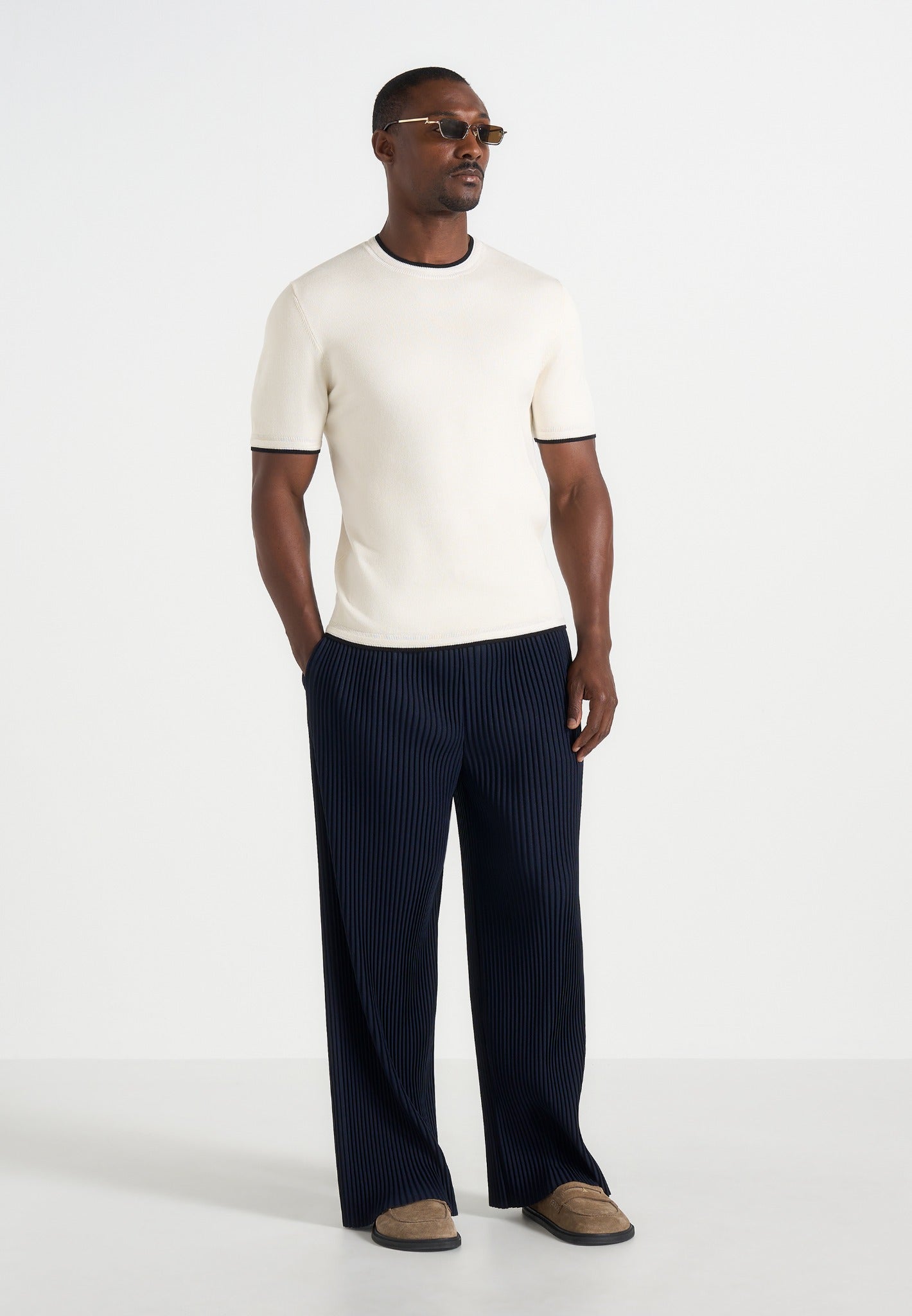 Jonas - Pleated Wide Leg Pants - Navy