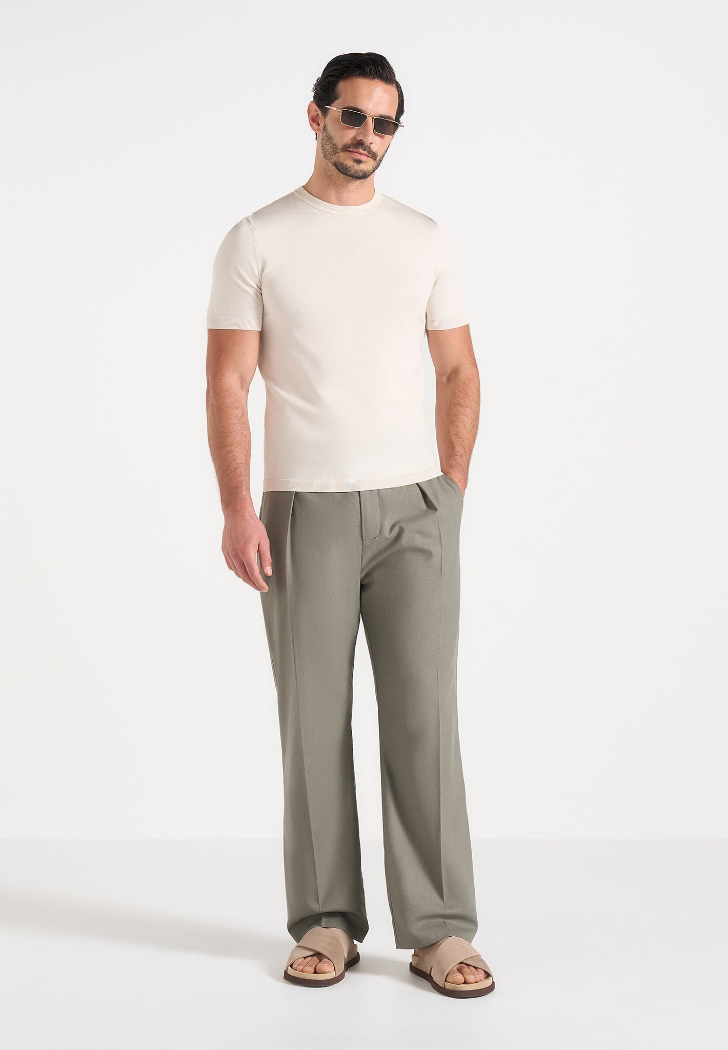 dorian-pleated-linen-trousers-khaki