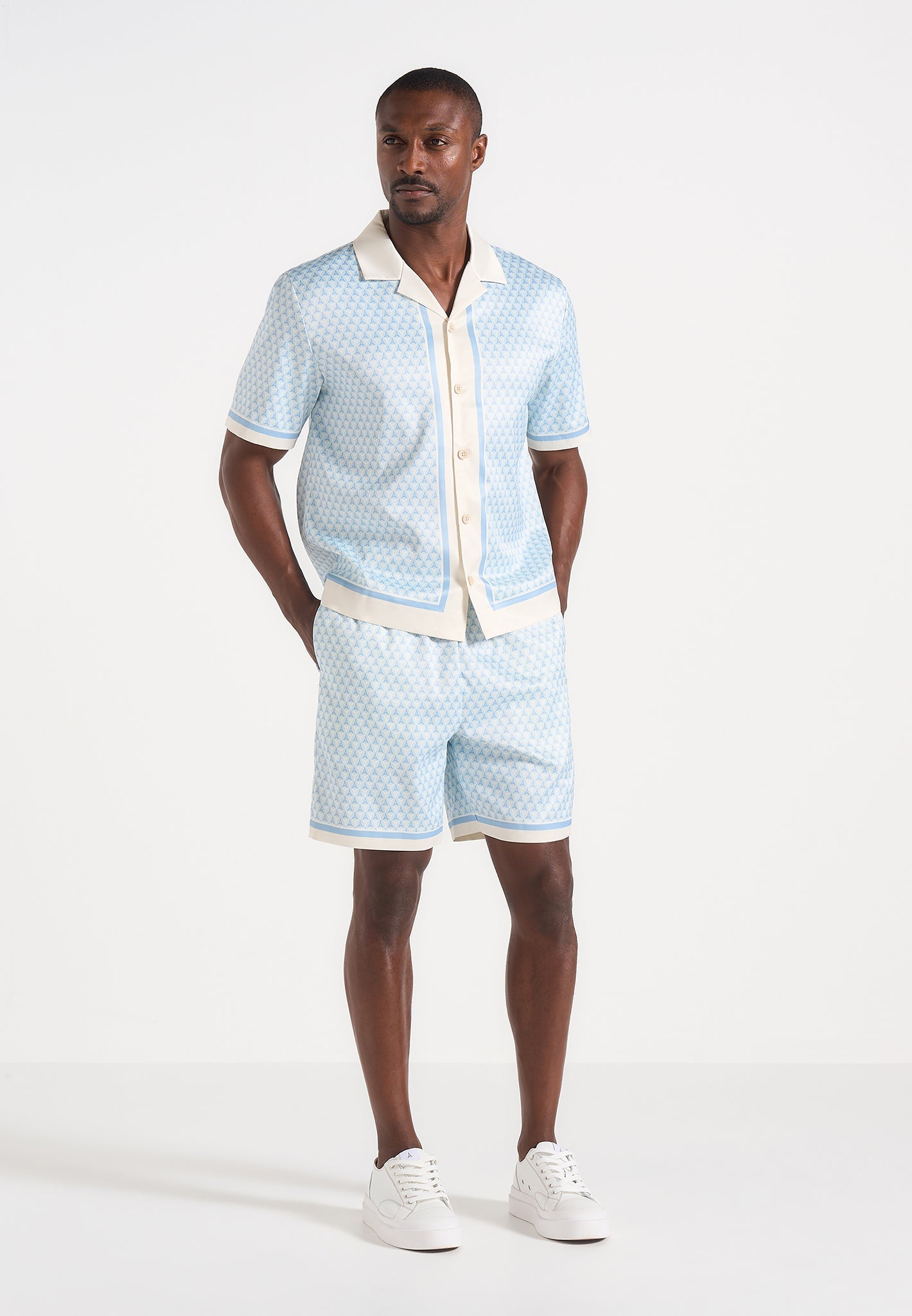 Jordan - Eiffel Monogram Shorts - Pale Blue 