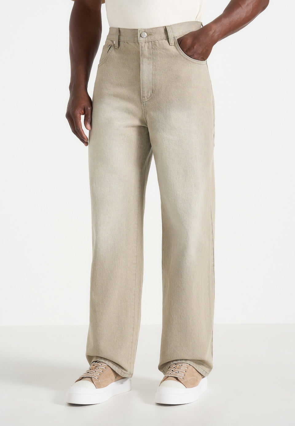 dn002-relaxed-fit-denim-jeans-beige