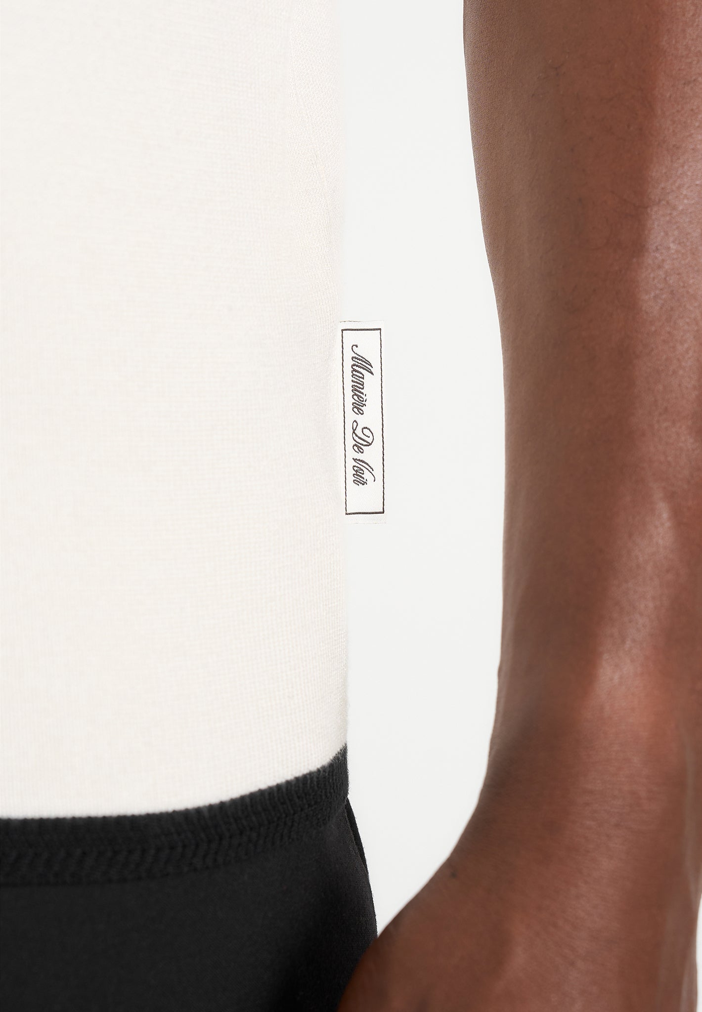 lambert-contrast-detail-knit-polo-shirt-cream