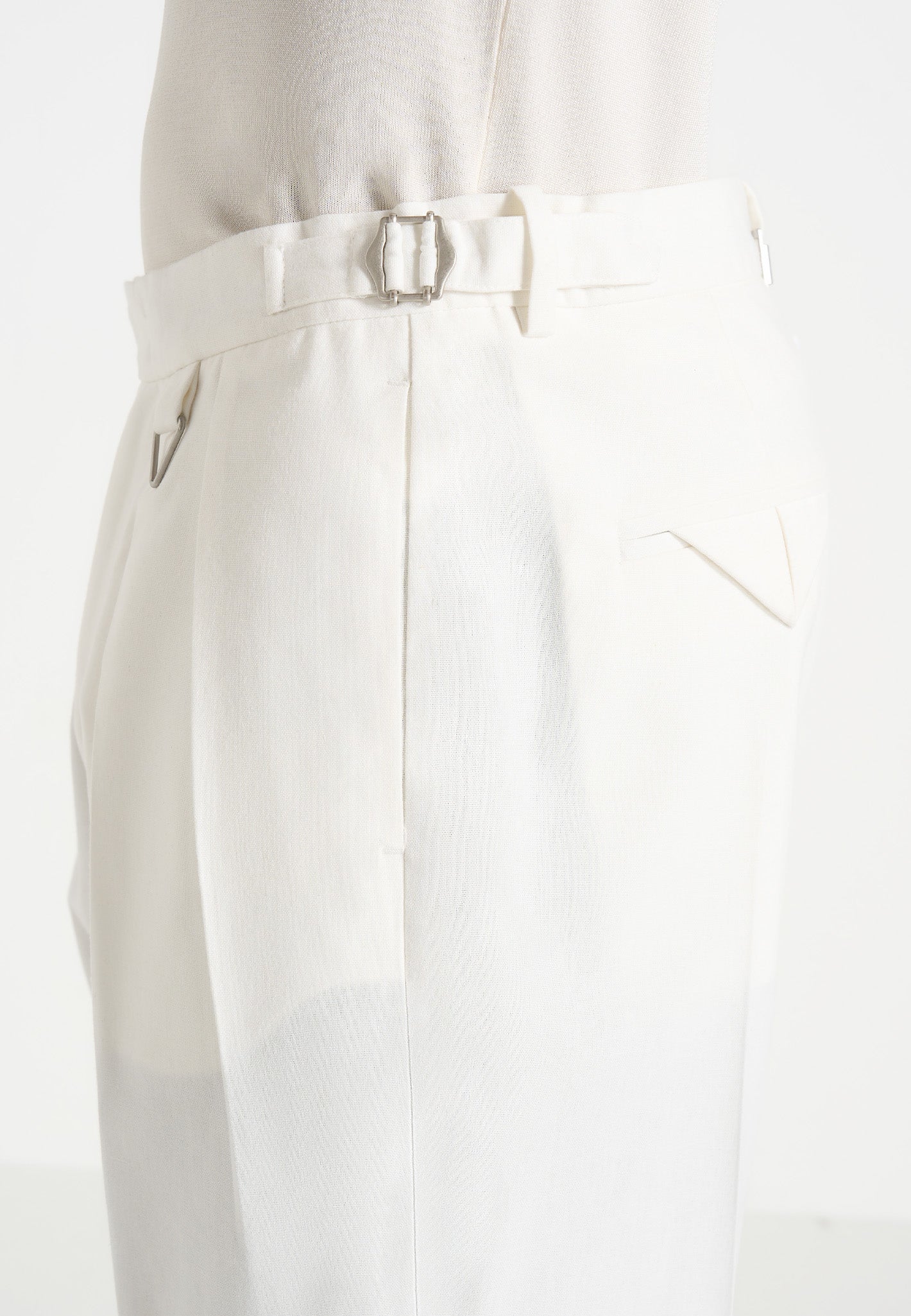 Pierre - Twin Pleat Linen Pants - White