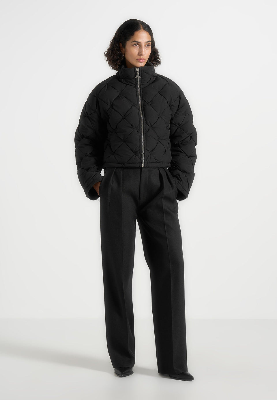 woven-interlock-puffer-jacket-black-1