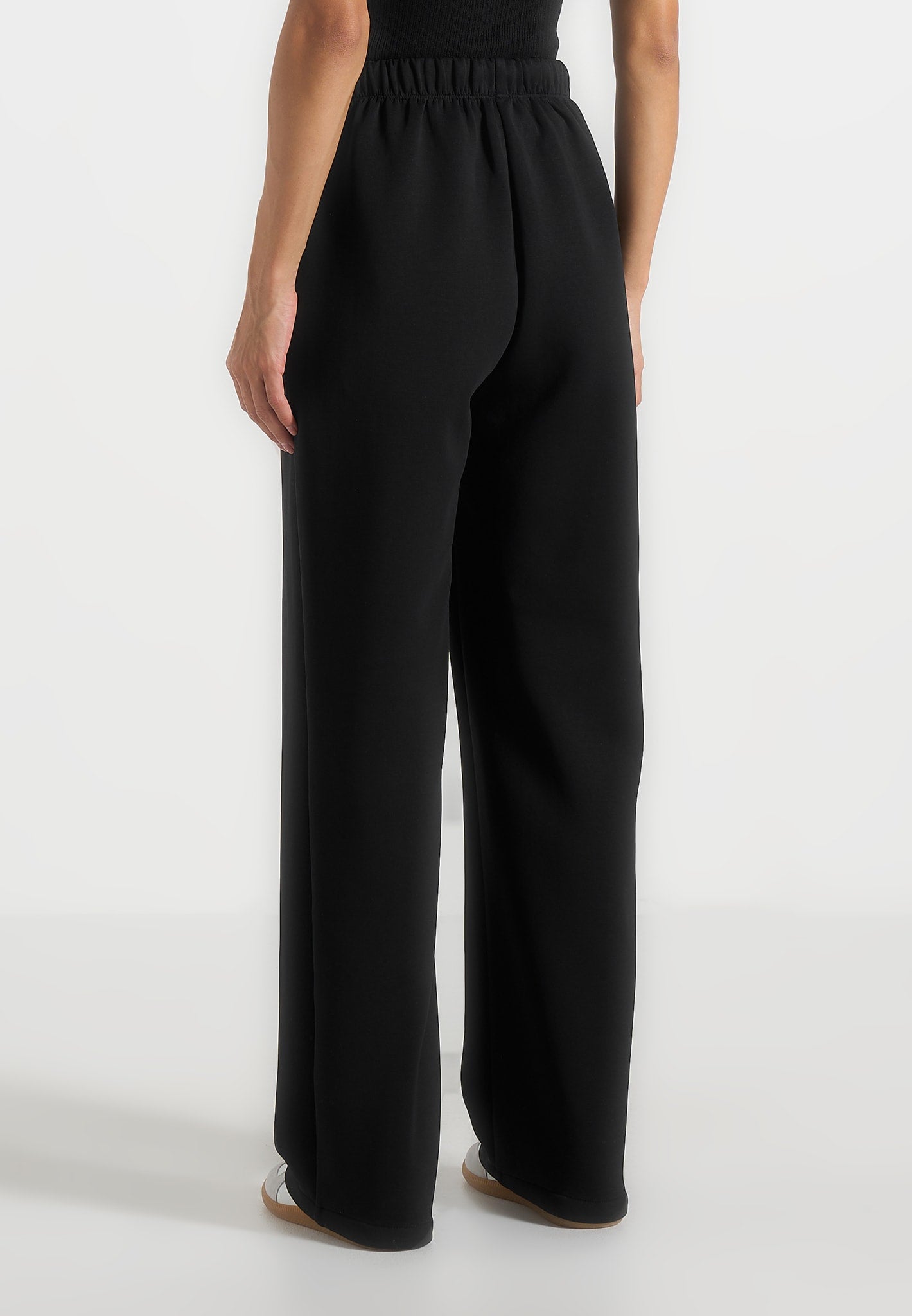 Avery - Unisex Neoprene Relaxed fit Sweatpants - Black