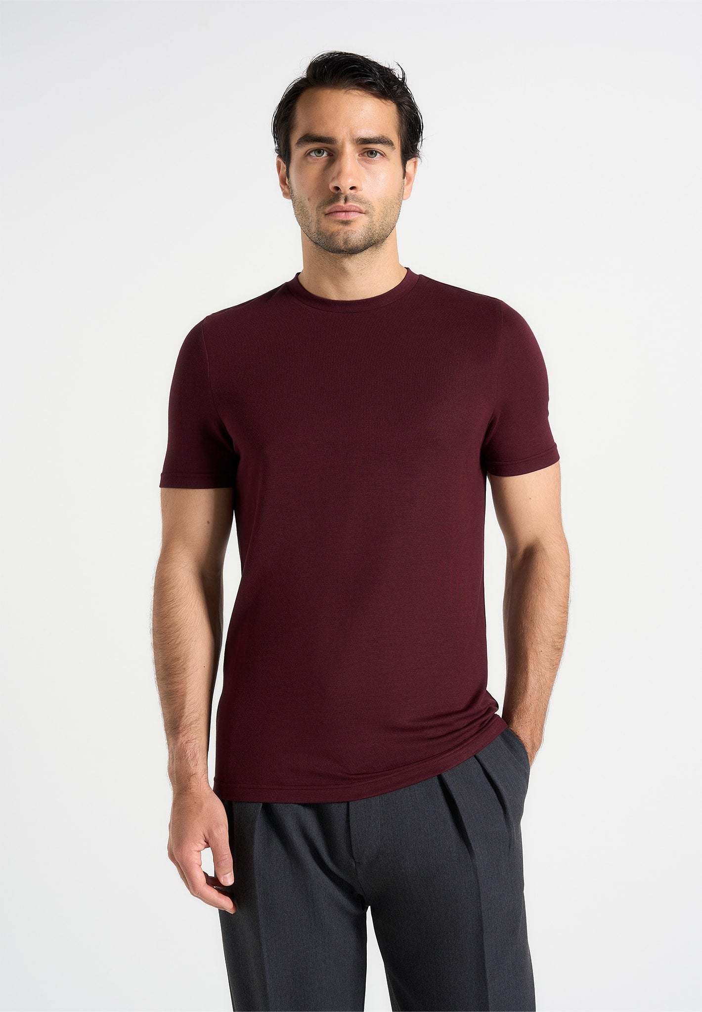 armand-fitted-luxe-t-shirt-wine-red 