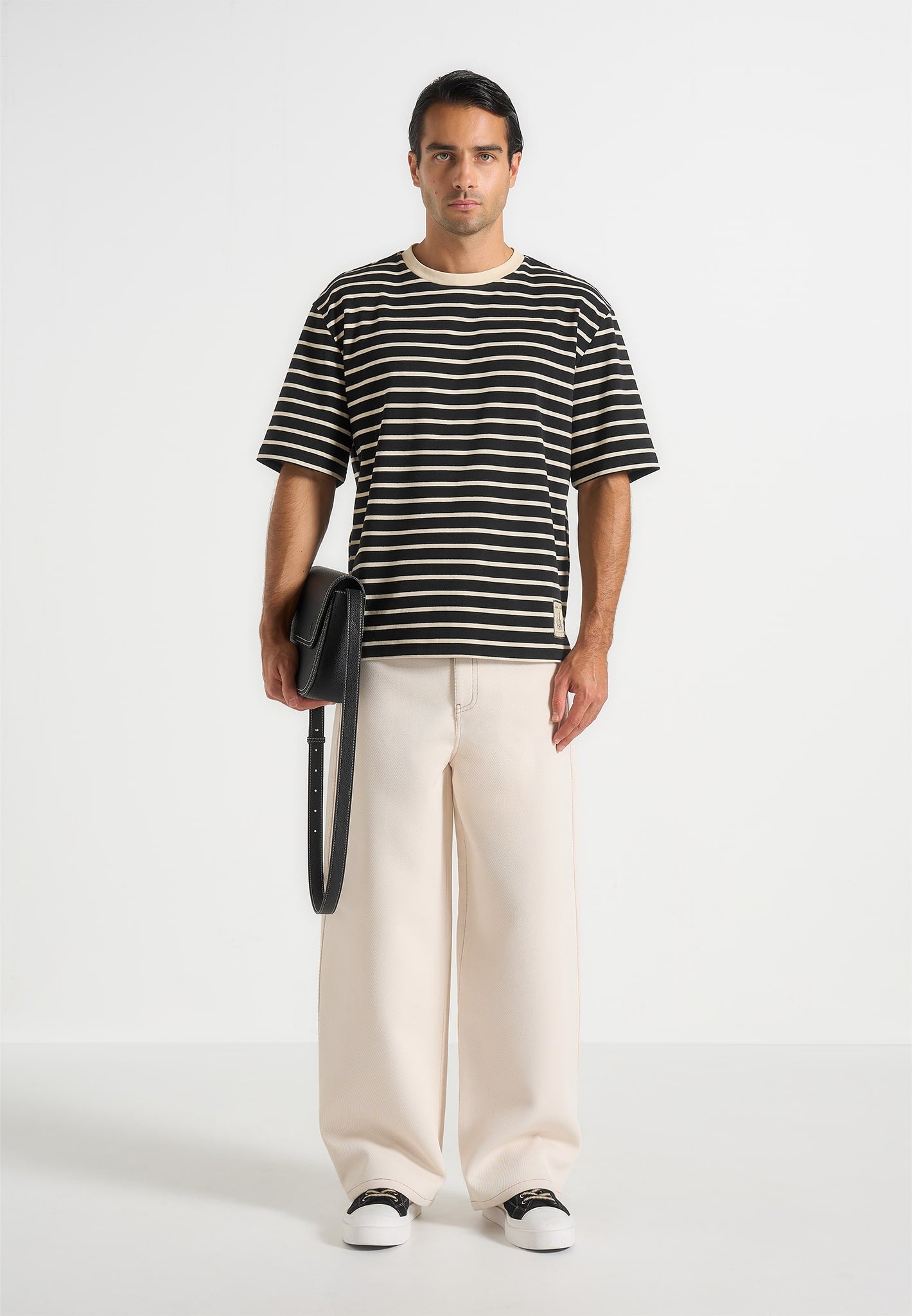 riley-unisex-striped-relaxed-fit-cotton-t-shirt-black-cream
