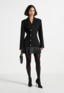 Women's Tailored Cinch Blazer Dress with Pleats - Black - US 2 - Nicole