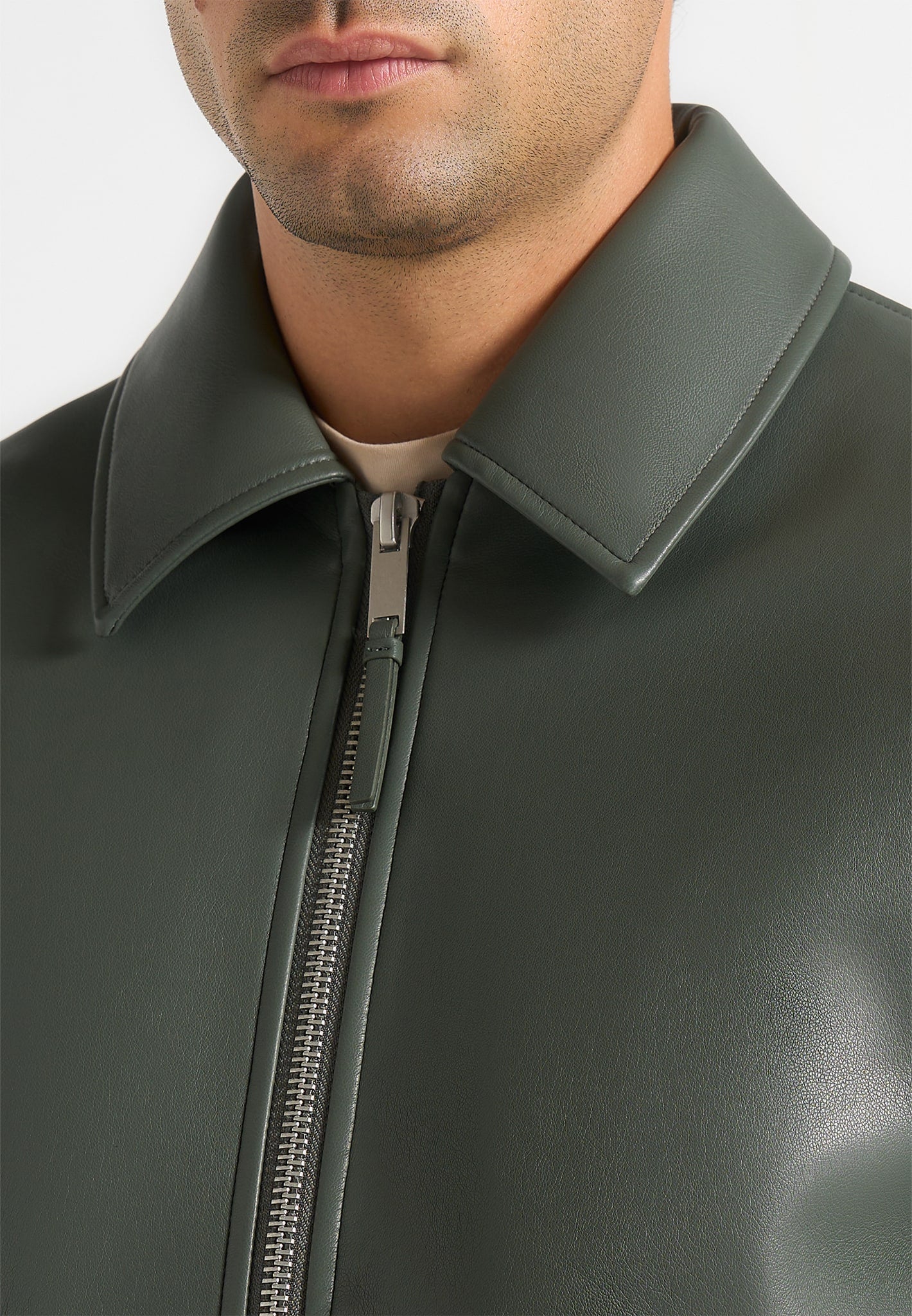Yves - Minimal Leather Jacket - Olive