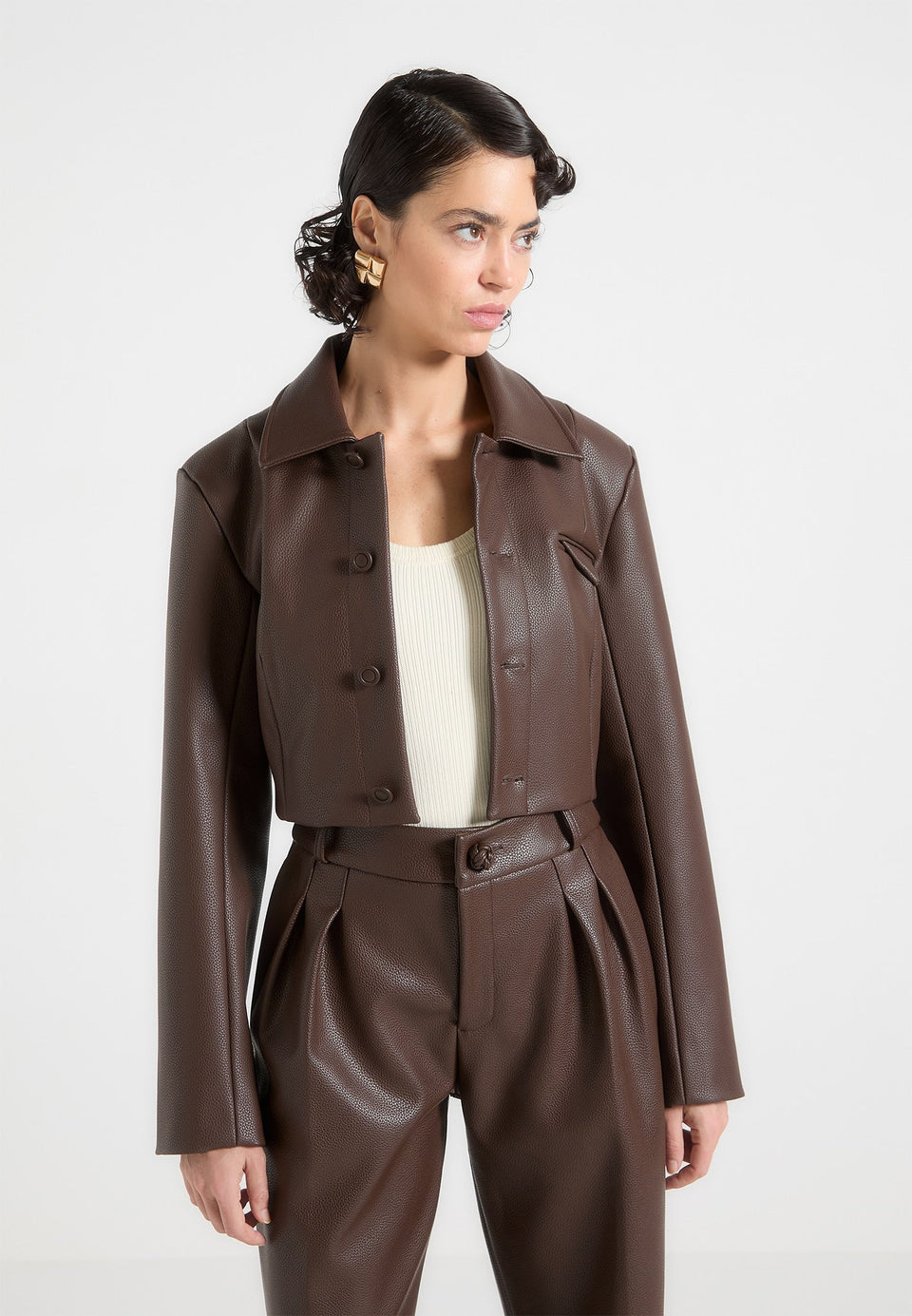ania-wide-shoulder-pebbled-leather-jacket-brown