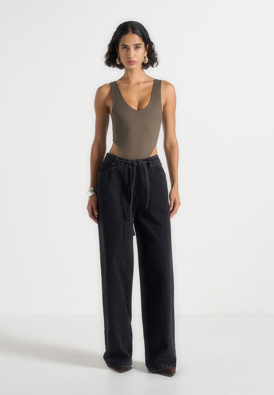 bs001-v-neck-bodysuit-olive