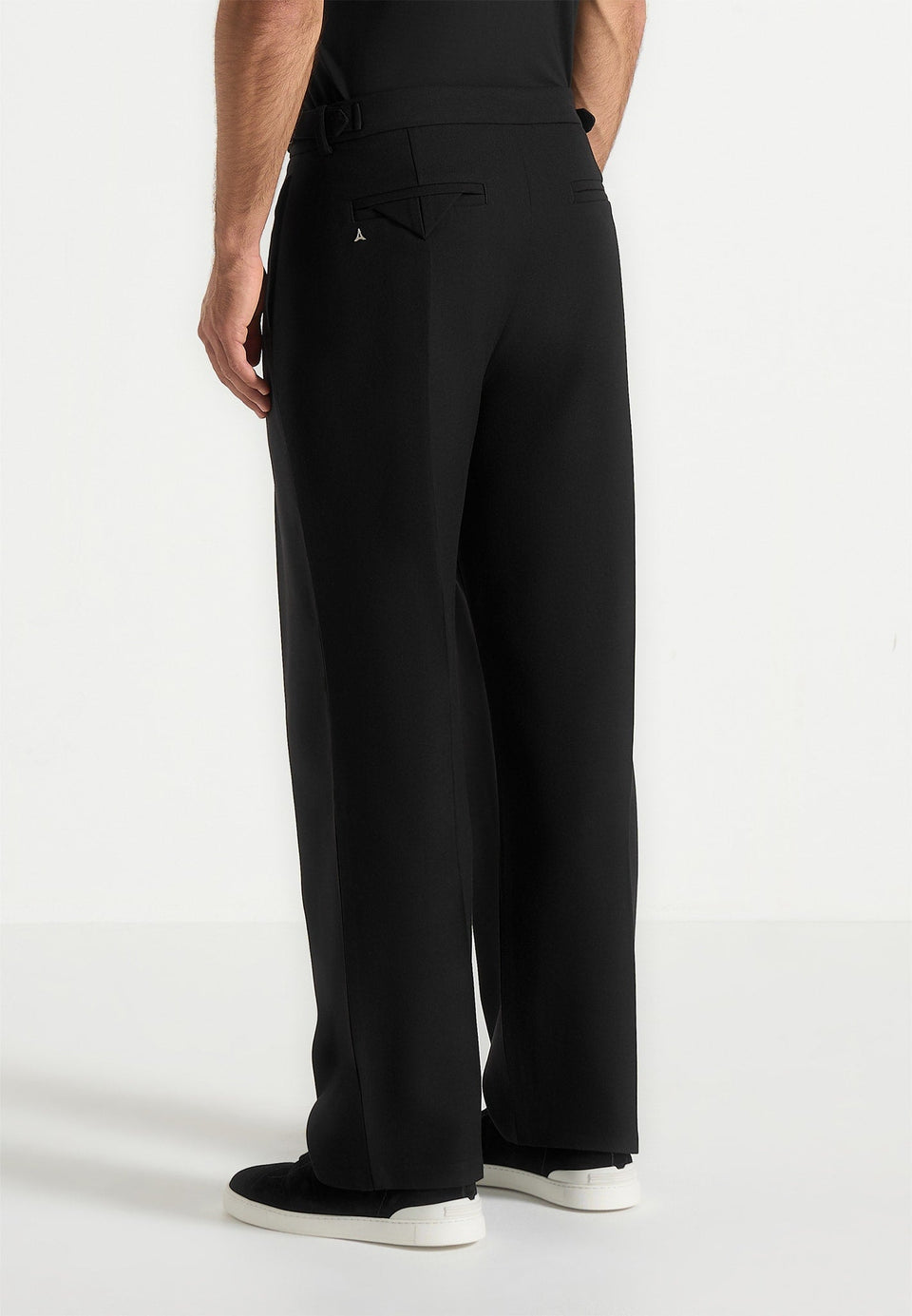 pierre-relaxed-fit-pleated-tailored-trousers-black-1