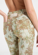 jacquard-boyfriend-jeans-green-floral