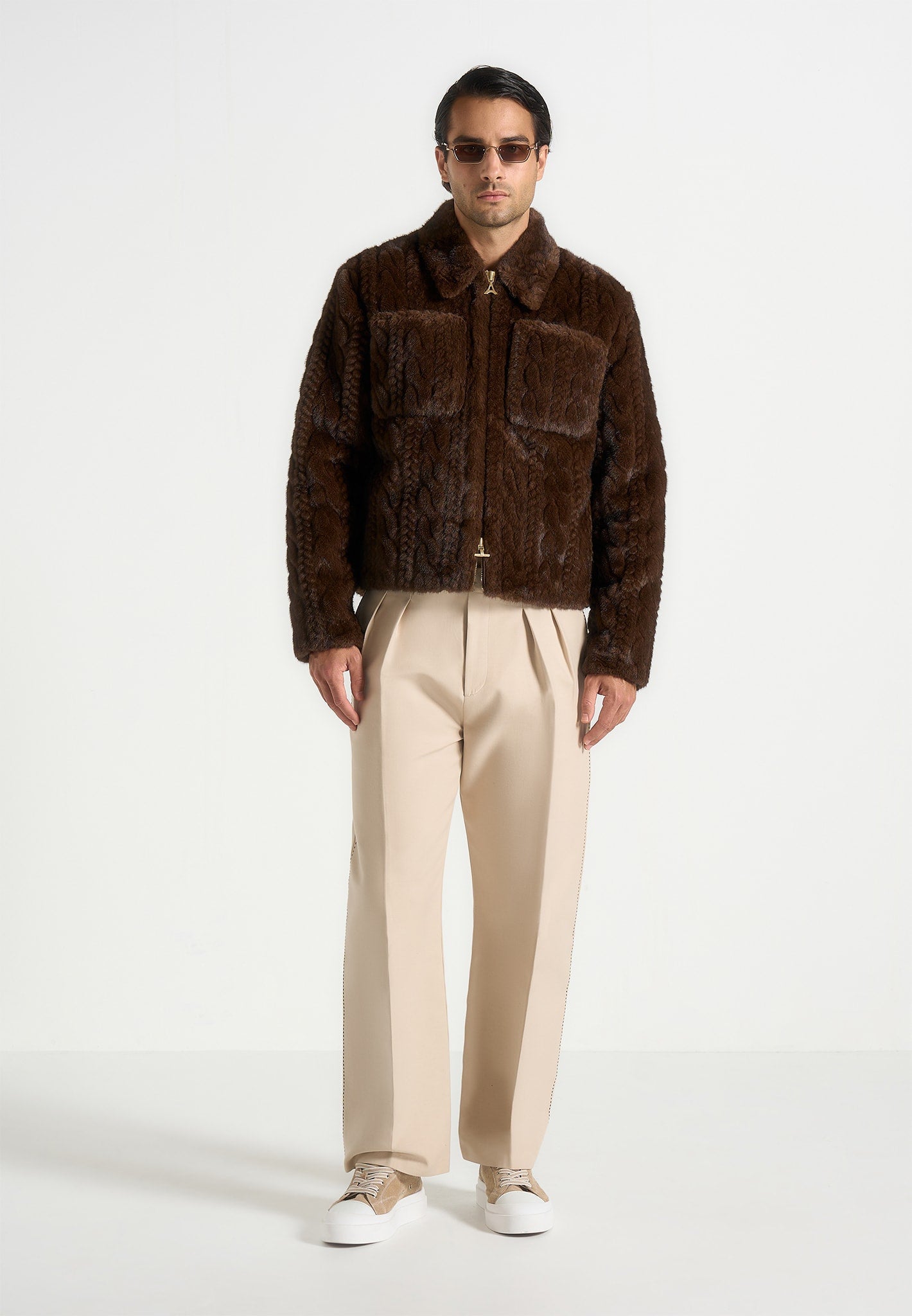 David - Plush Cable Embossed Jacket - Brown 