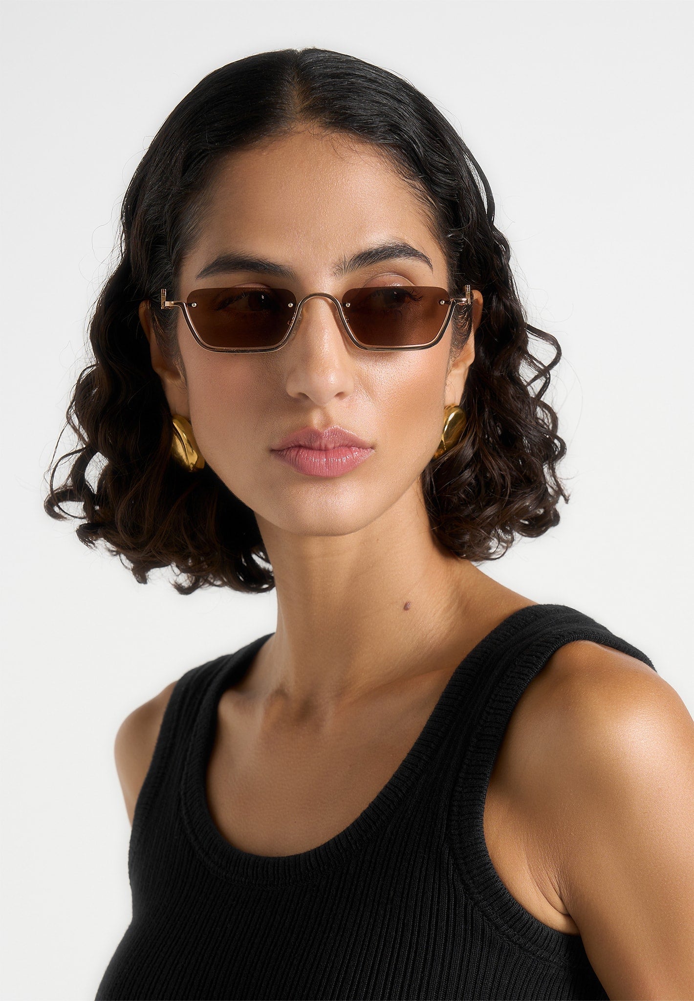 kai-rectangular-frameless-sunglasses-gold 