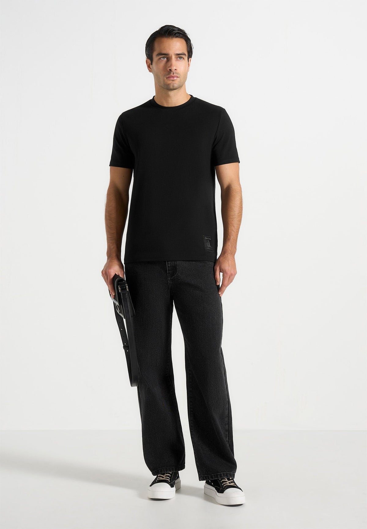 TS002 - Regular Fit Cotton T-Shirt - Black