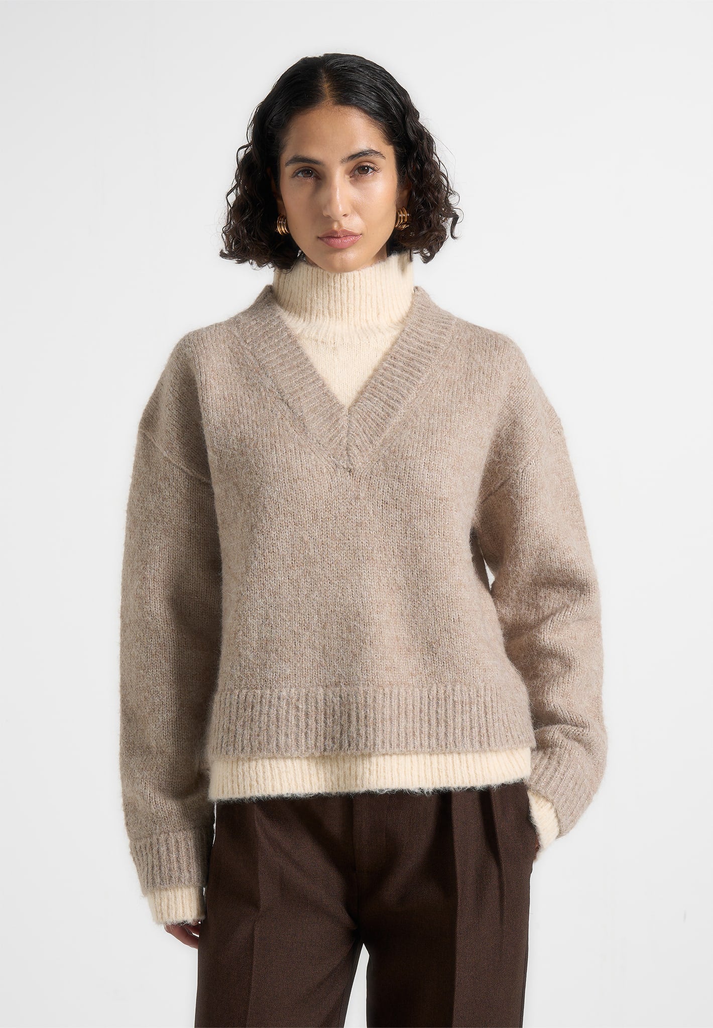 Jacques - Unisex Double Layer V-Neck Knit Jumper - Beige/Cream 