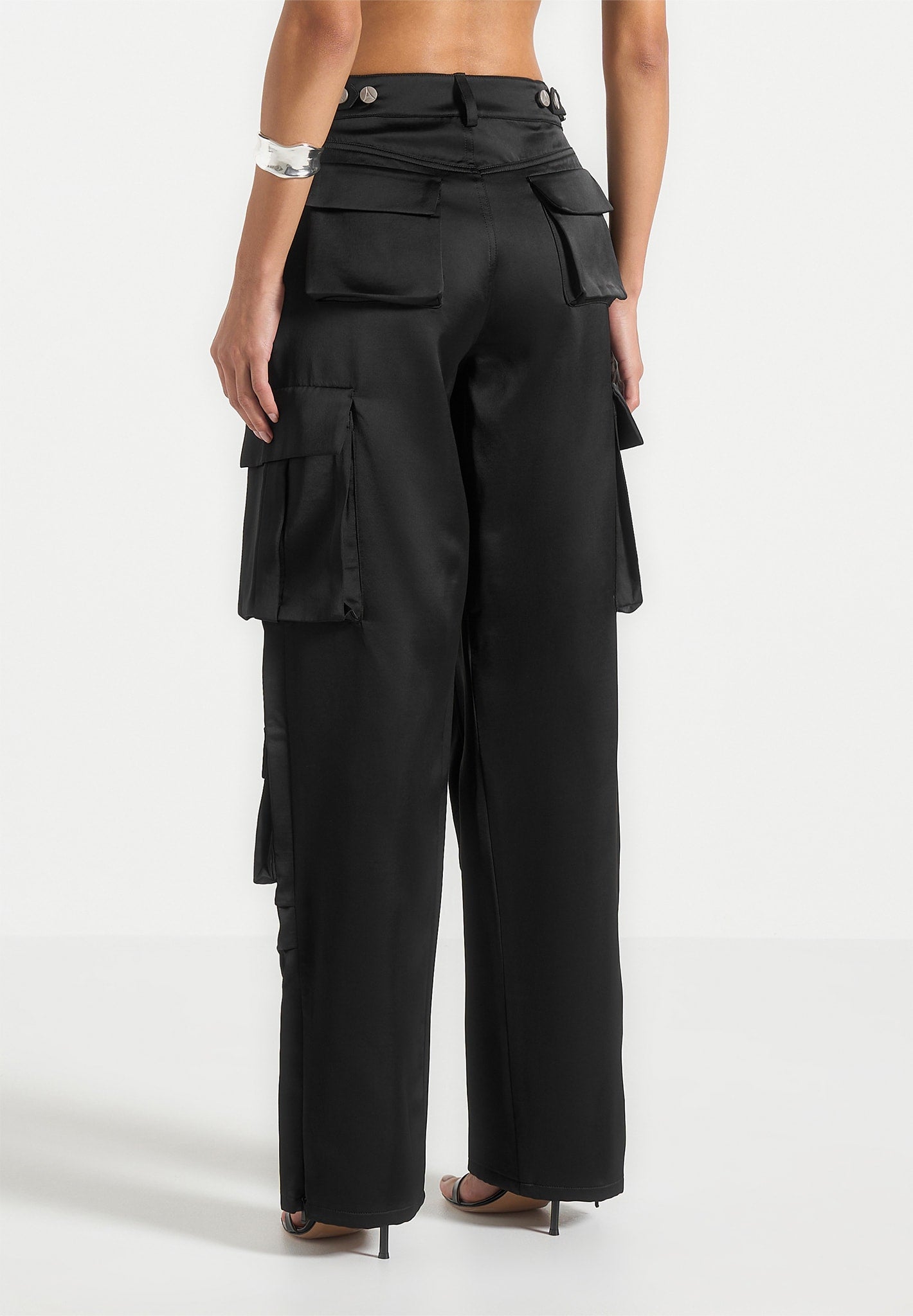Women's Satin High Waisted Cargo Pants - Black - US 4 - Emilie
