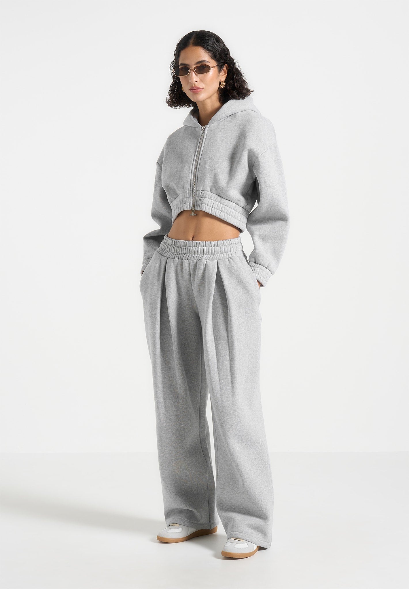 fanny-straight-leg-box-pleat-joggers-grey
