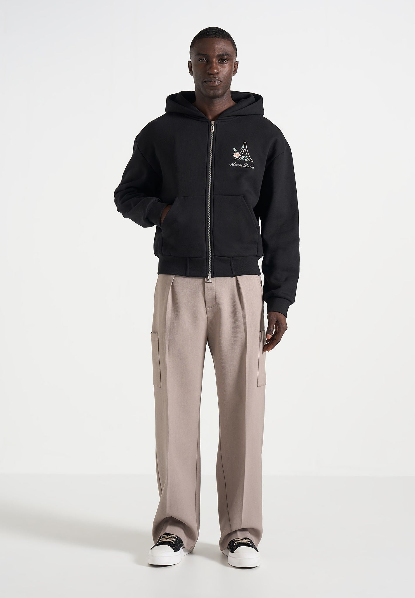 js009-unisex-floral-eiffel-zip-hoodie-black