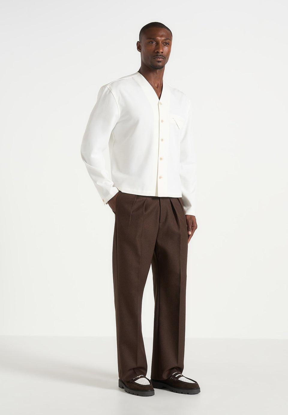 Zac - Boxy V-Neck Long Sleeve Shirt - White