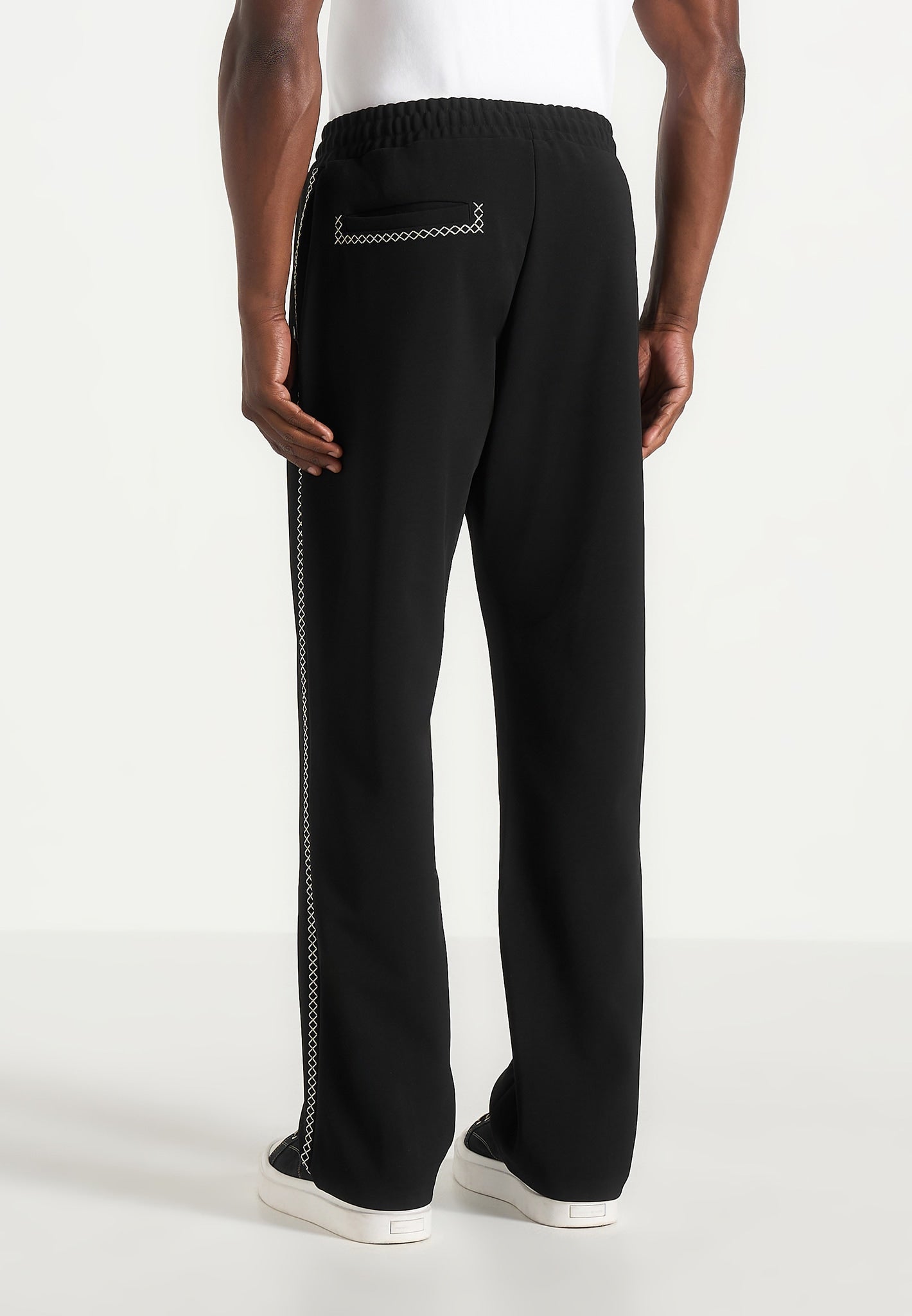 gael-contrast-whipstitch-relaxed-track-pants-black