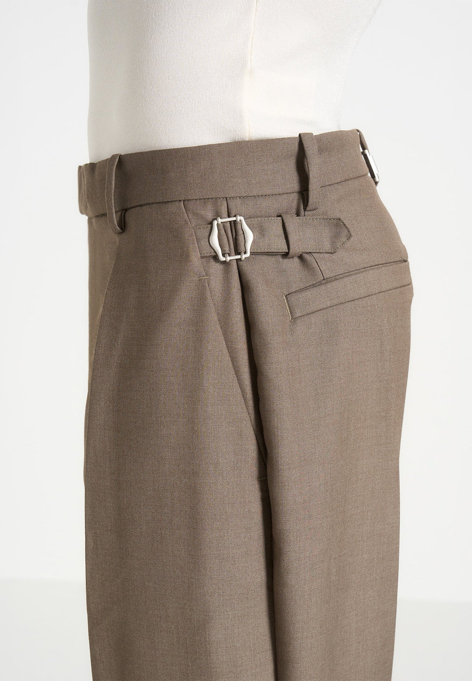 dorian-pleated-tailored-trousers-khaki