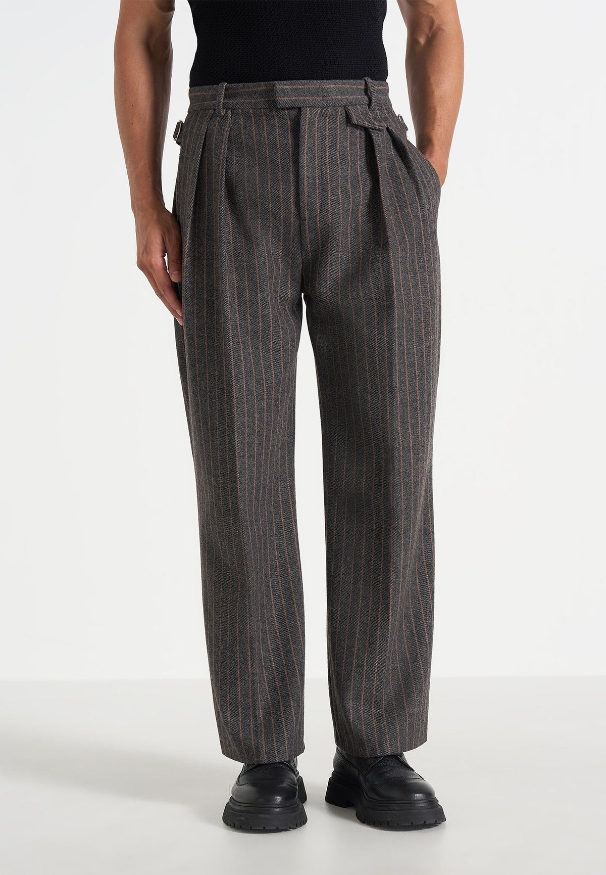 Pierre - Twin Pleat Wool Pinstripe Pants - Grey
