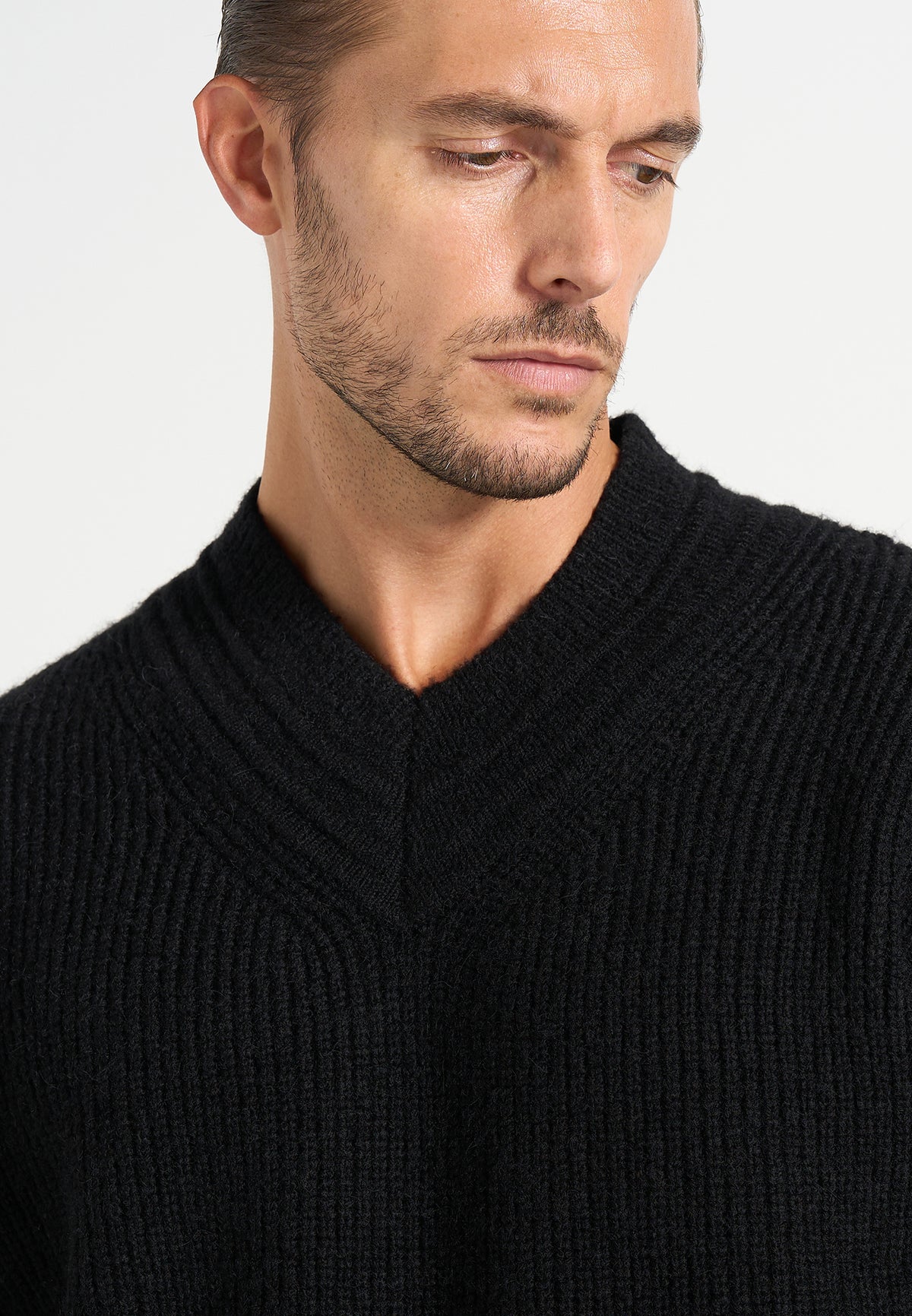 Remi - Signature Ribbed Wool-Blend V-Neck Sweater - Black