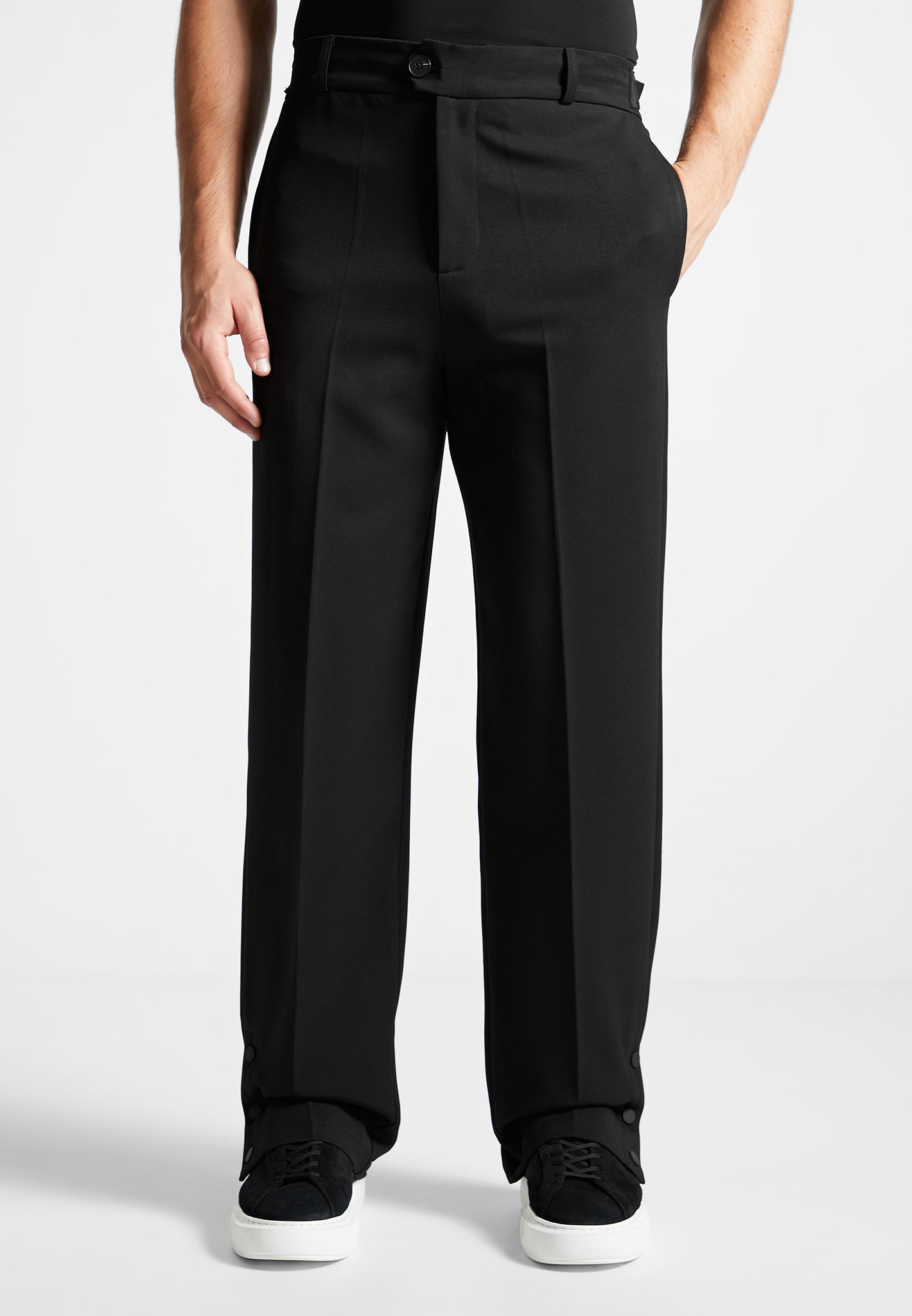 STRAIGHT MASCULINE TROUSERS - Black