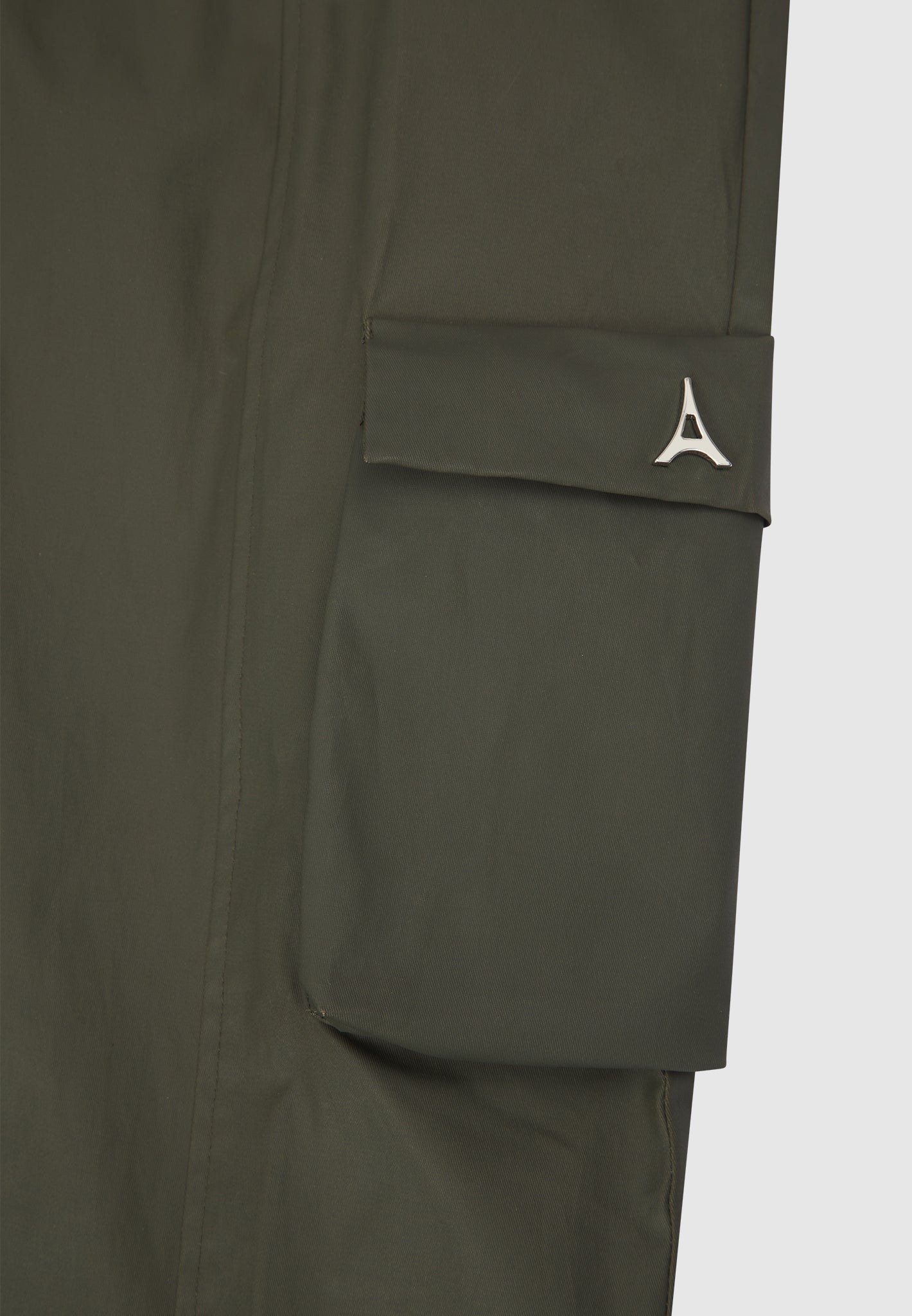 mid-rise-waxed-cargo-pants-khaki