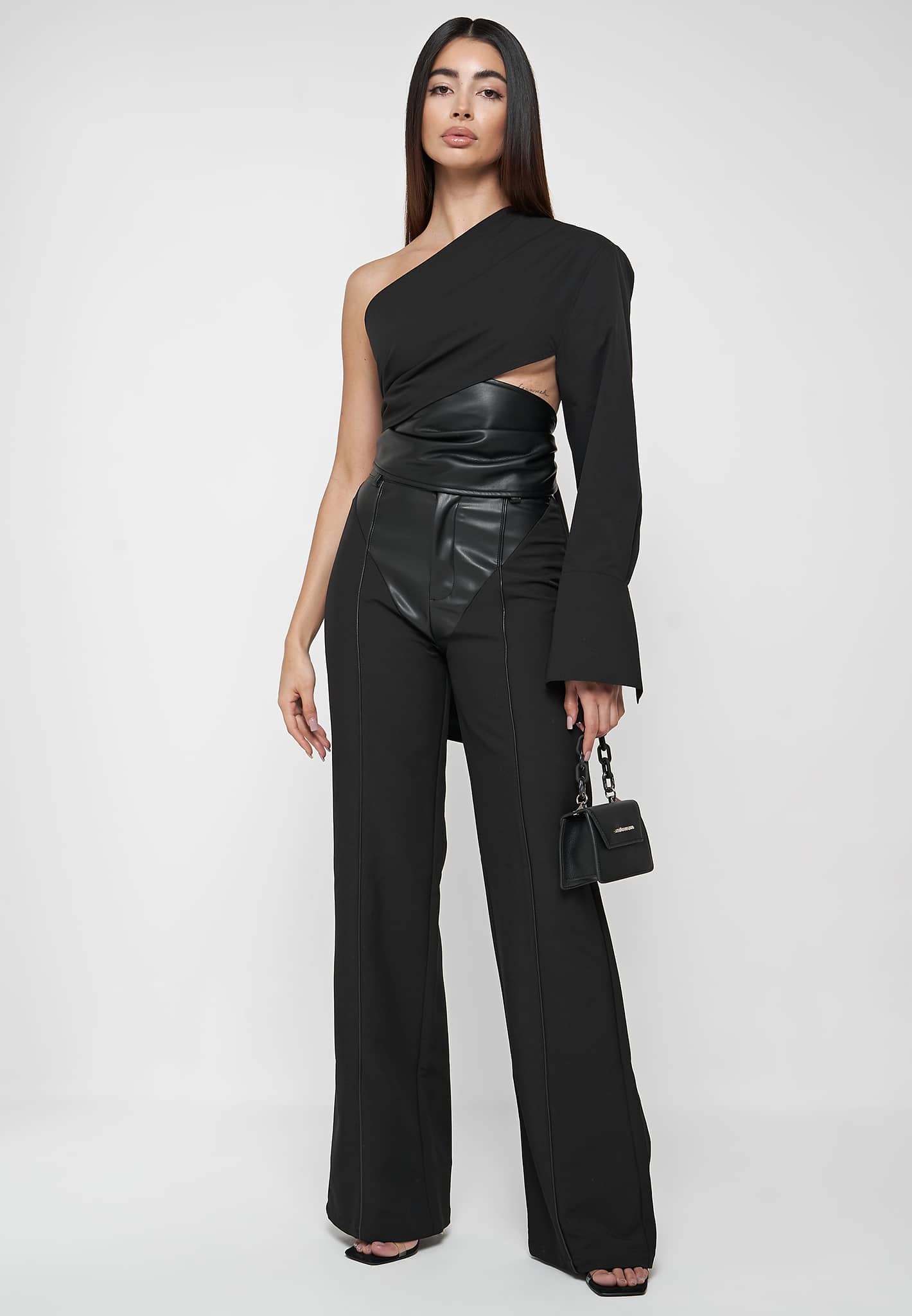 Women's One Sleeve Vegan Leather Wrap Top - Black - US 0 - Manière de Voir
